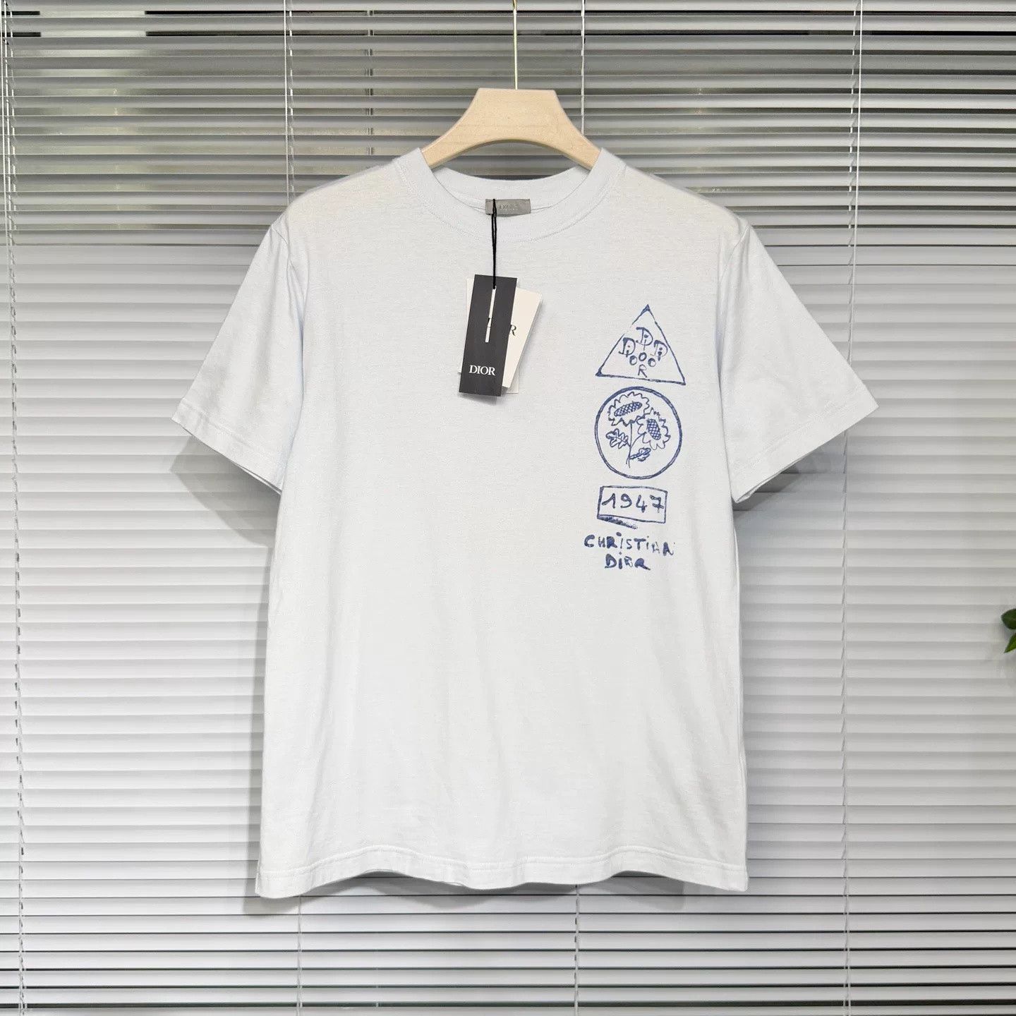 Dior Dior 1947 Collection Plant House Graffiti T-Shirt Size US XS / EU 42 / 0 - 1 Thumbnail