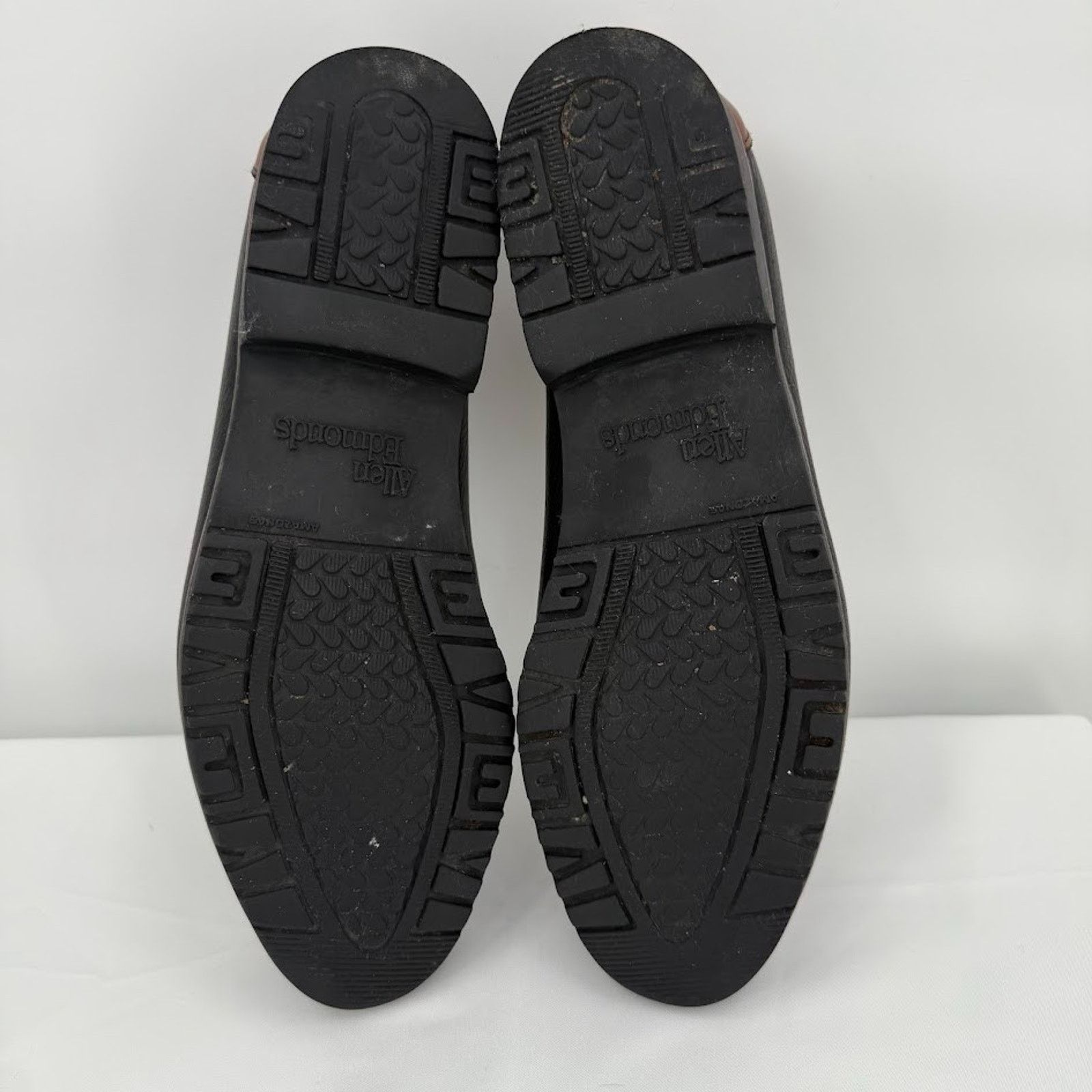 Allen Edmonds Allen Edmonds Nashua Loafers Men 9.5 D Brown Black Shoes USA Size US 9.5 / EU 42-43 - 3 Thumbnail