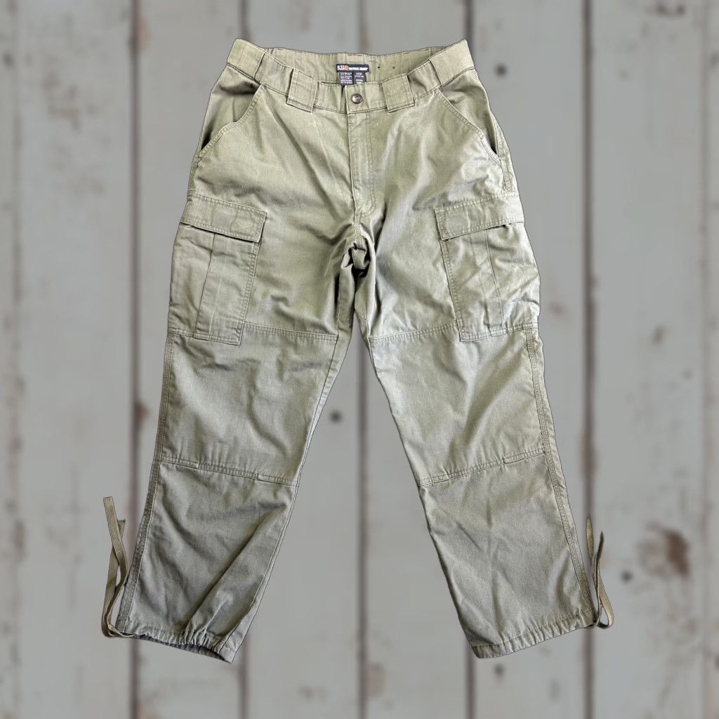 Vintage VINTAGE 5.11 Tactical Pants Green 511 Cargo Regular Mens L 36 Inseam 29 Short Ripstop Cargo Pocket Workwear Outdoors Size US 33 - 1 Thumbnail
