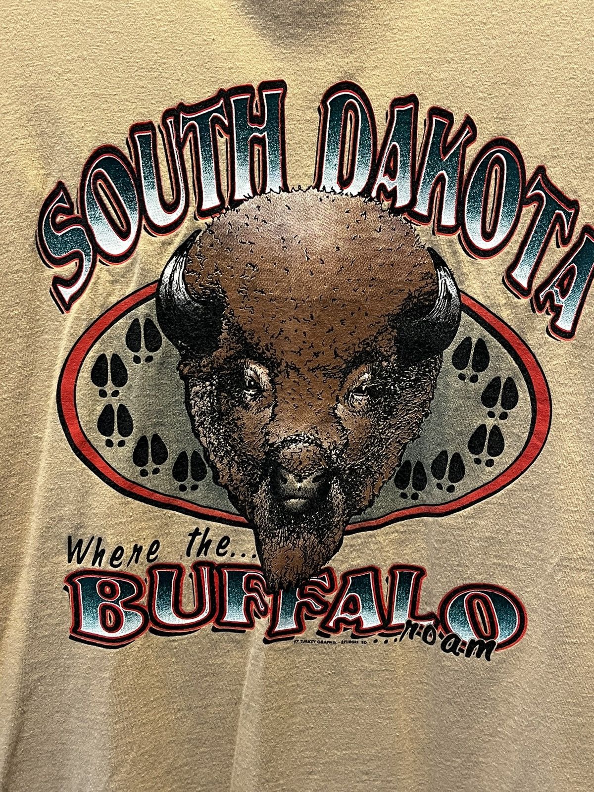 Hanes × Vintage Buffalo Nature Tee Size US L / EU 52-54 / 3 - 3 Thumbnail