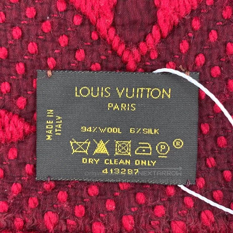 Louis Vuitton Louis Vuitton Red logo jacquard full print wool fringe sca Size ONE SIZE - 9 Thumbnail
