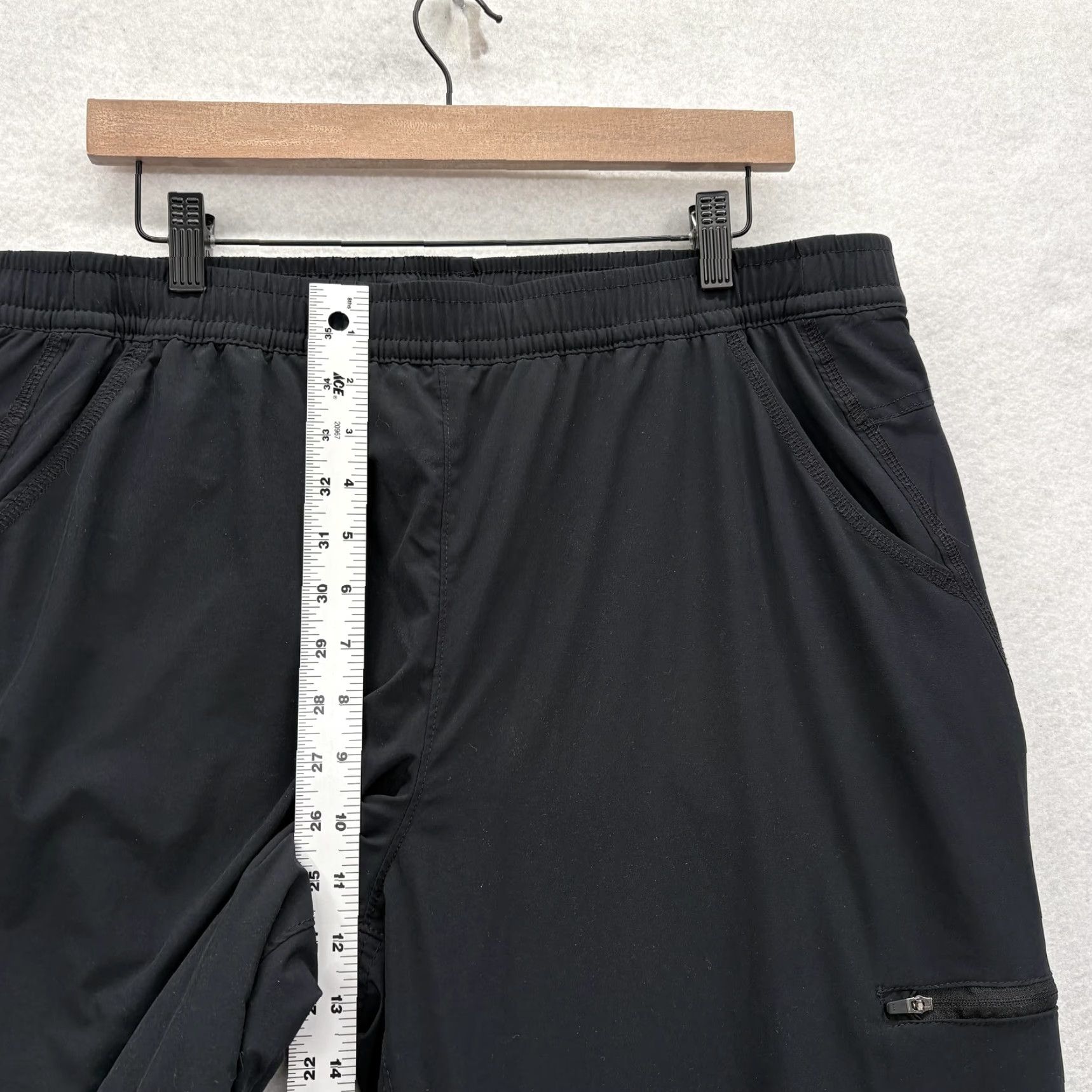 Eddie Bauer Eddie Bauer Fleece Lined Pant Womens 16 Black Jogger Pockets Zip Pocket Tapered Inseam 30 Winter Hiking Casual Sportswear Size 38" / US 16 / IT 52 - 7 Thumbnail