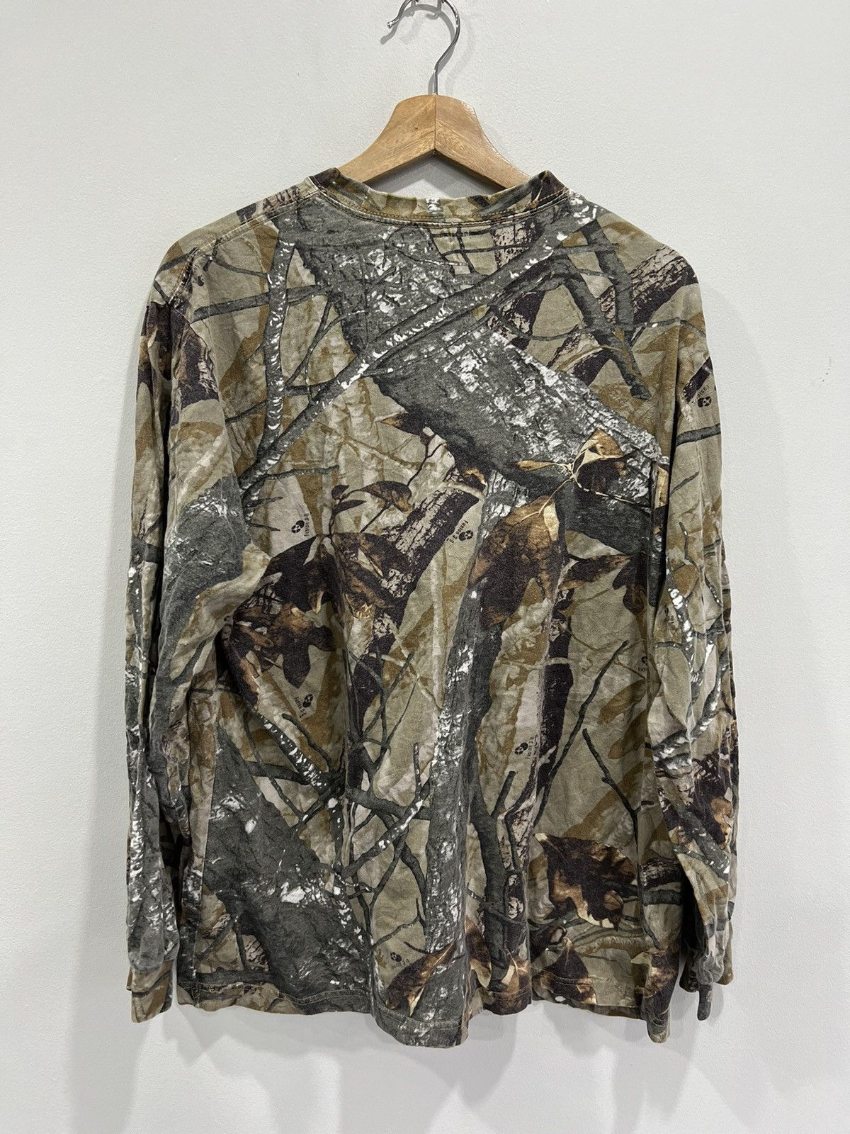 Vintage Vintage Real Tree Camo Longsleeve Shirt mossy oaks crewneck Size US L / EU 52-54 / 3 - 4 Thumbnail