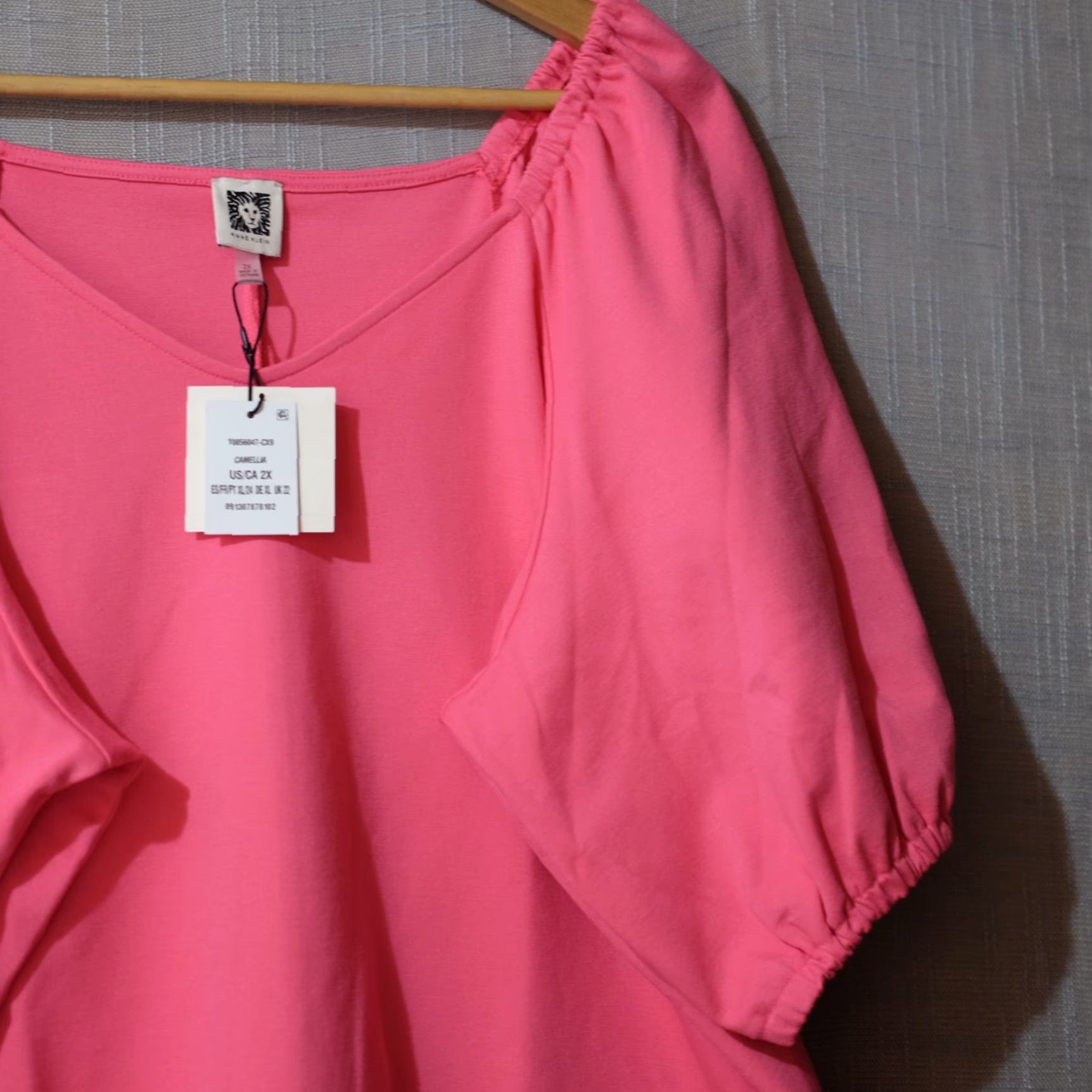 Anne Klein NWT! Anne Klein Puff Sleeve Blouse Pink Sweetheart Neck Women's 2X #H67-9 Size XXL / US 16-18 / IT 52-54 - 3 Thumbnail