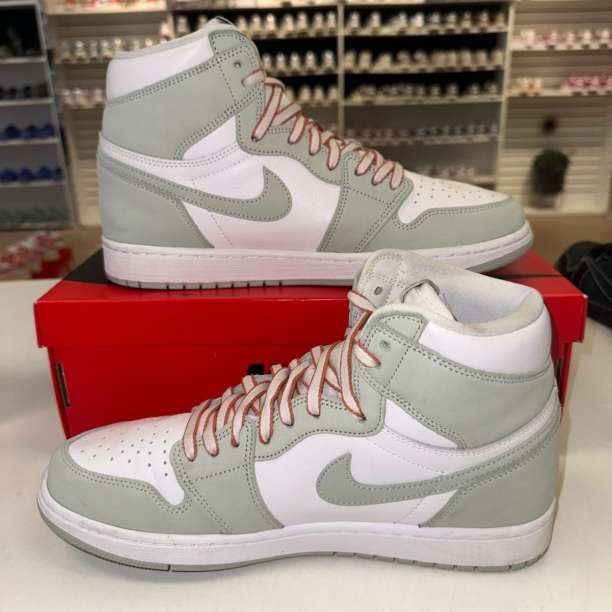 Jordan Brand Size 12W (10.5M) - Air Jordan 1 Retro OG High Seafoam Size US 12 / IT 42 - 2 Thumbnail