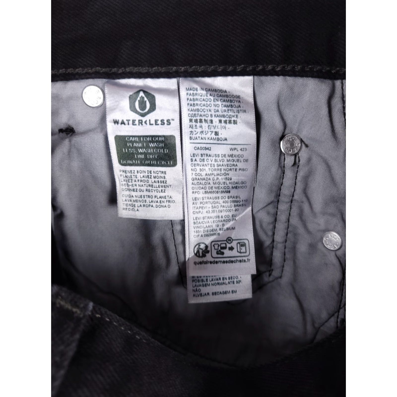 Levi's Levi's 501 '81 Jeans Women's 24 x 31 High Rise Tapered Black Denim NWT Regular Stretch Size 42" / US 20 - 6 Thumbnail