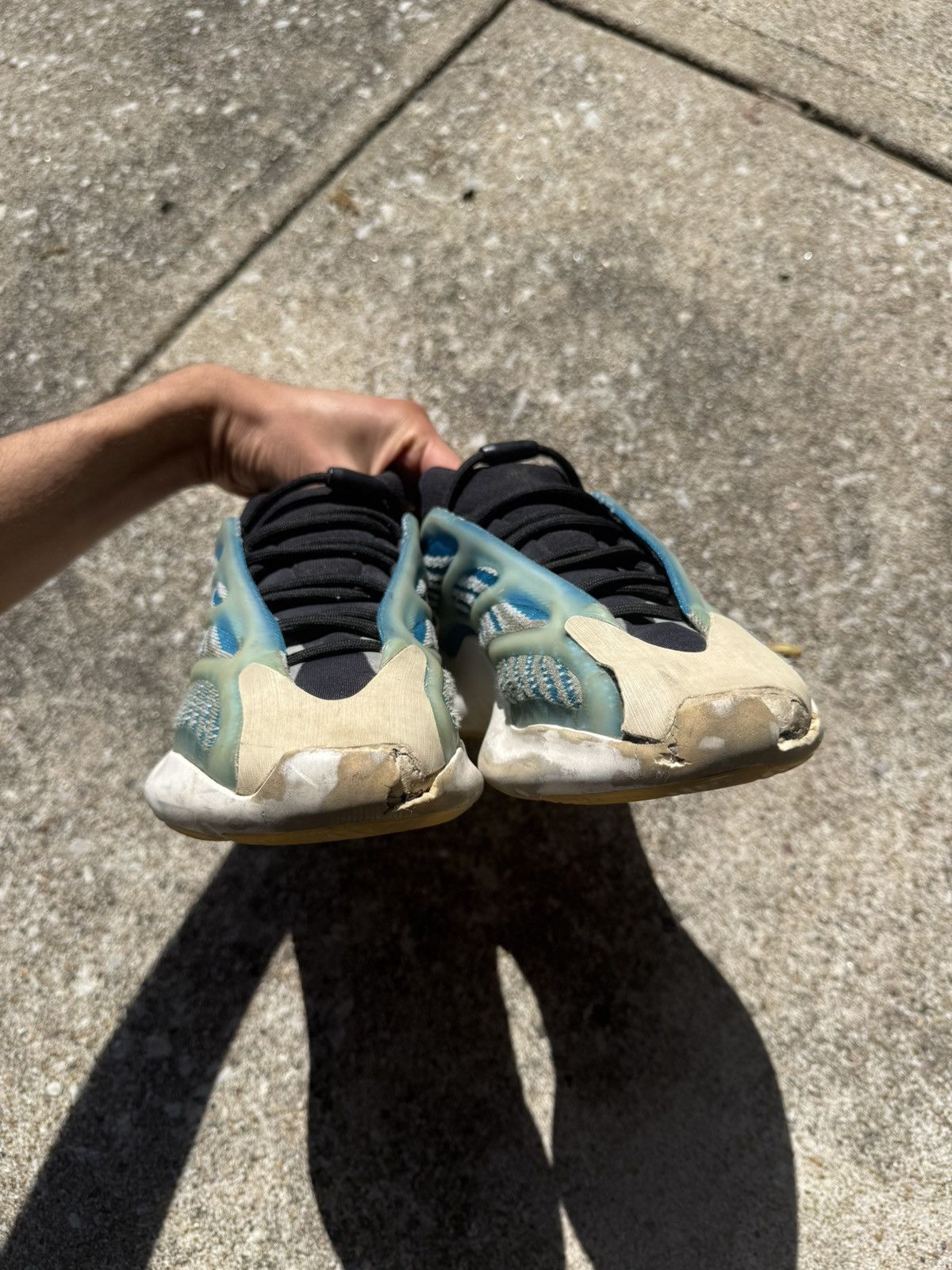 Yeezy Adidas Yeezy Distressed 700 V3 'Arzareth' Size US 7 / EU 40 - 4 Thumbnail