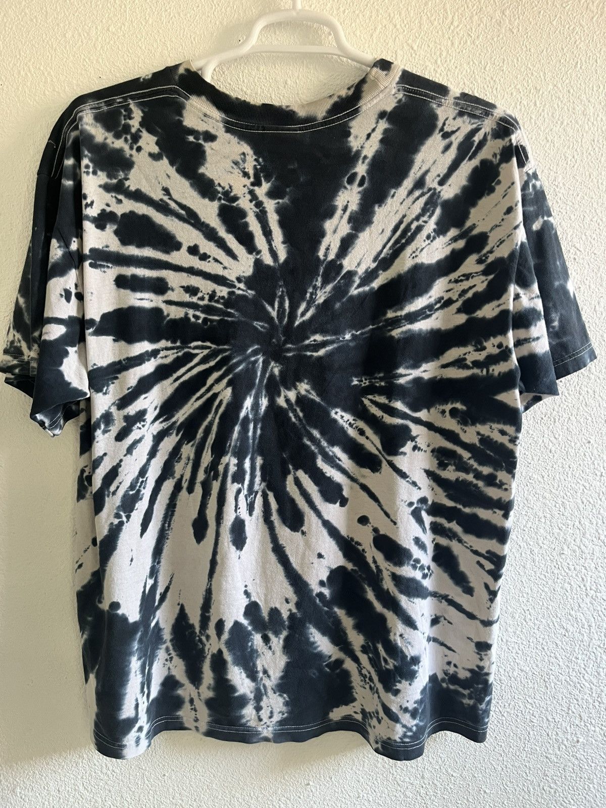 Other 1990s WWE "The Rock" tie-dye t-shirt Size US L / EU 52-54 / 3 - 4 Thumbnail