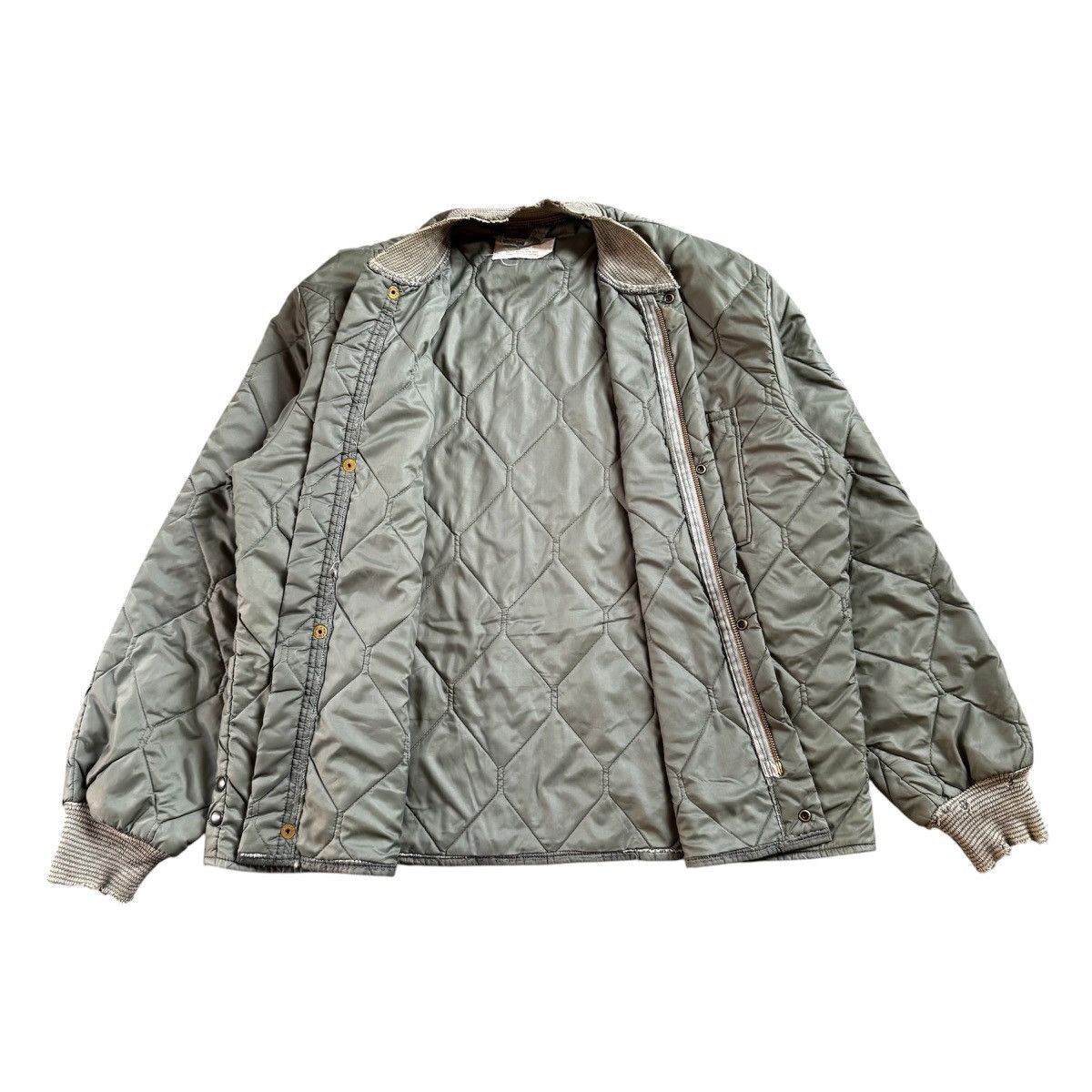 Vintage VTG 1964 US Air Force CWU-9/P Quilted Flying Jacket Liner Size US L / EU 52-54 / 3 - 5 Thumbnail