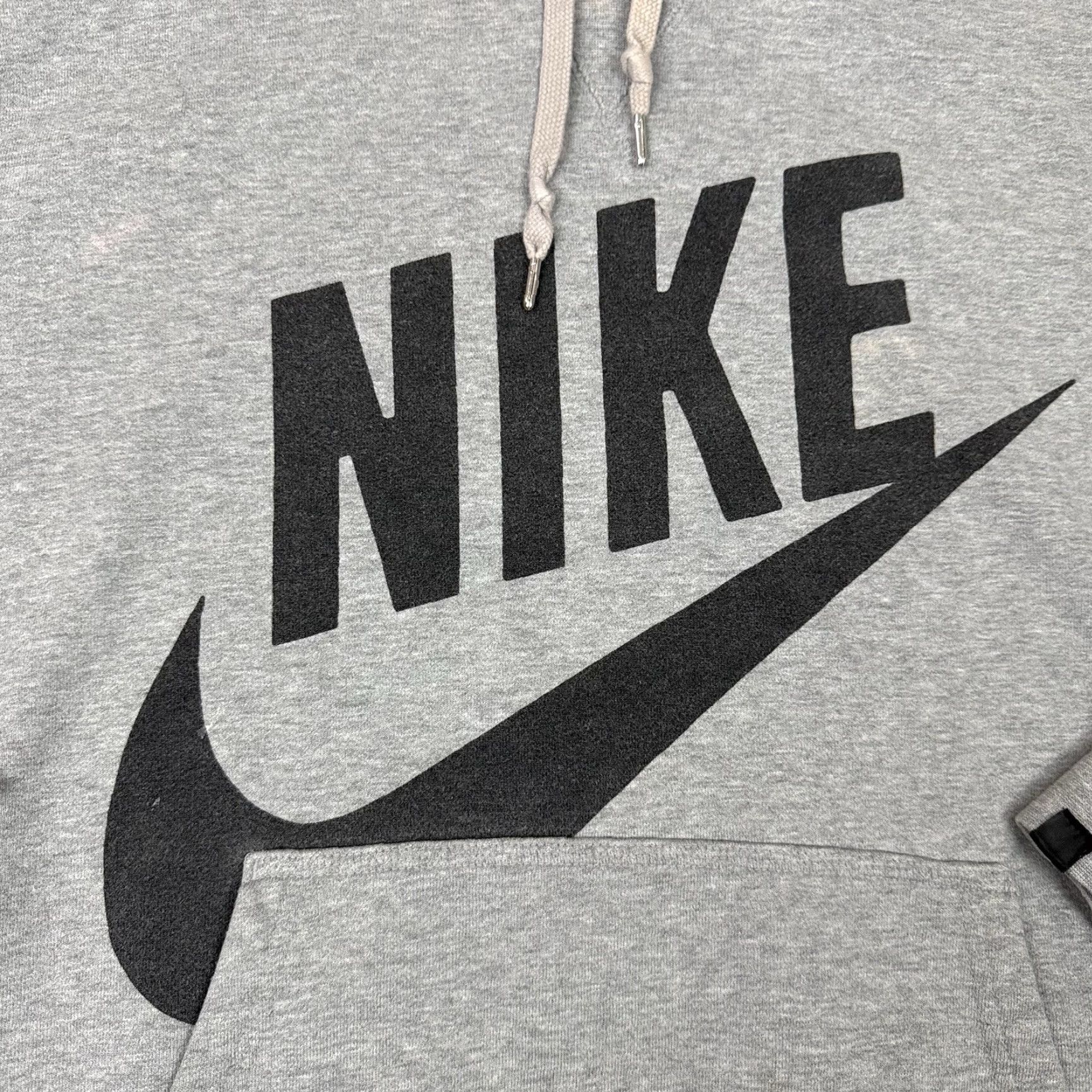 Nike VINTAGE Nike Sweater Mens XL Gray Big Swoosh Outdoors Hoodie Sweatshirt Distressed Faded Size US XL / EU 56 / 4 - 3 Thumbnail