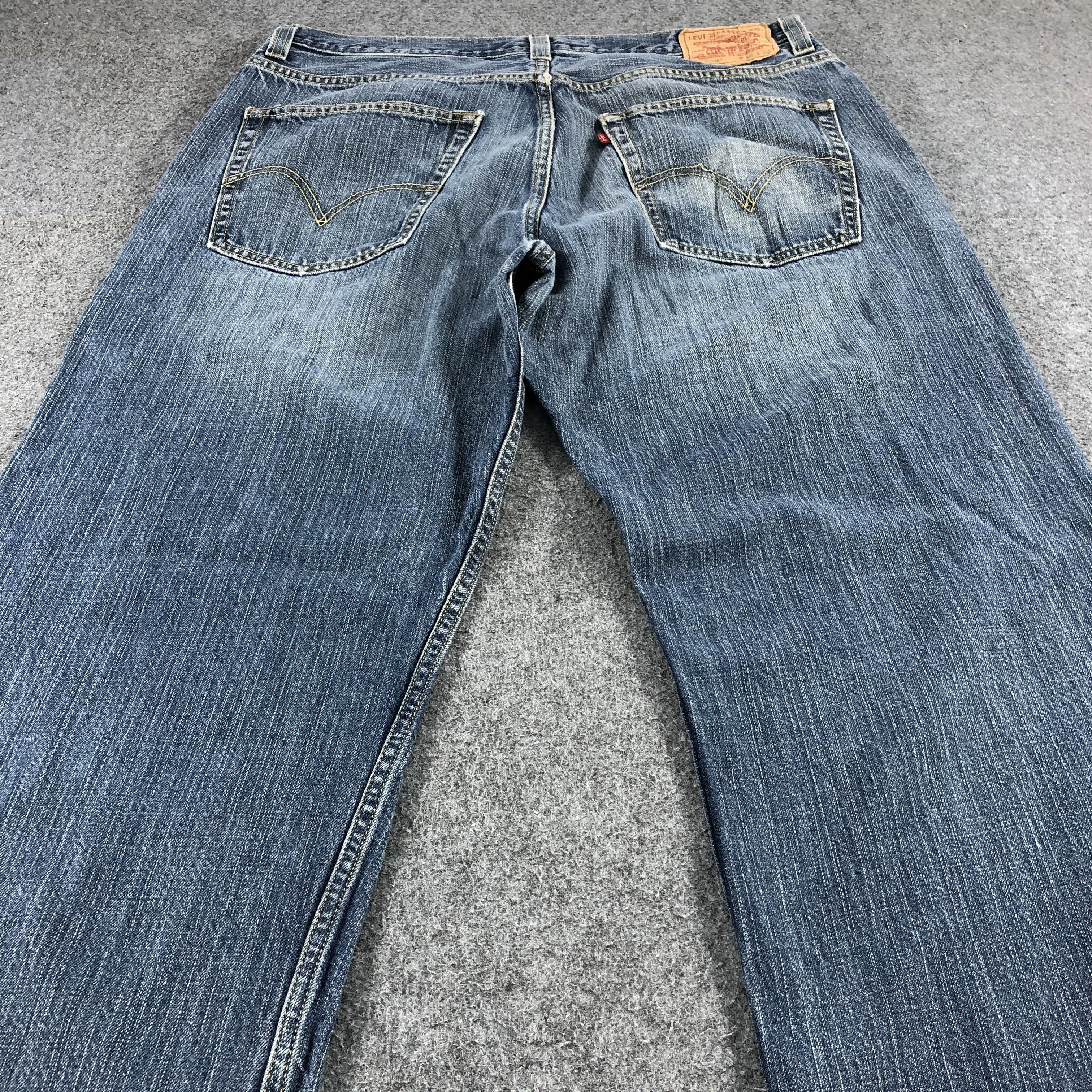 Levi's Vintage Mid Blue Levis 569 Jeans-J1260 Size US 37 - 4 Thumbnail