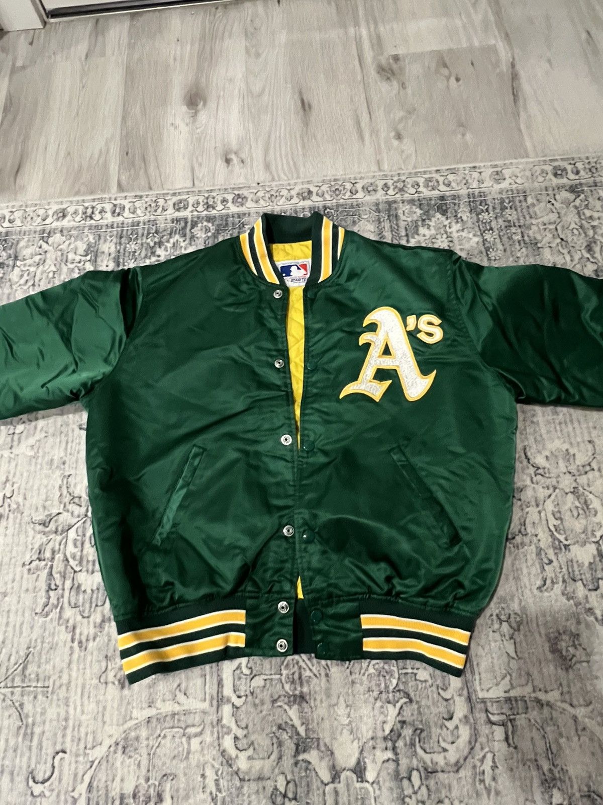 Starter Vintage Oakland Athletics Satin Bomber Jacket Size US L / EU 52-54 / 3 - 2 Thumbnail