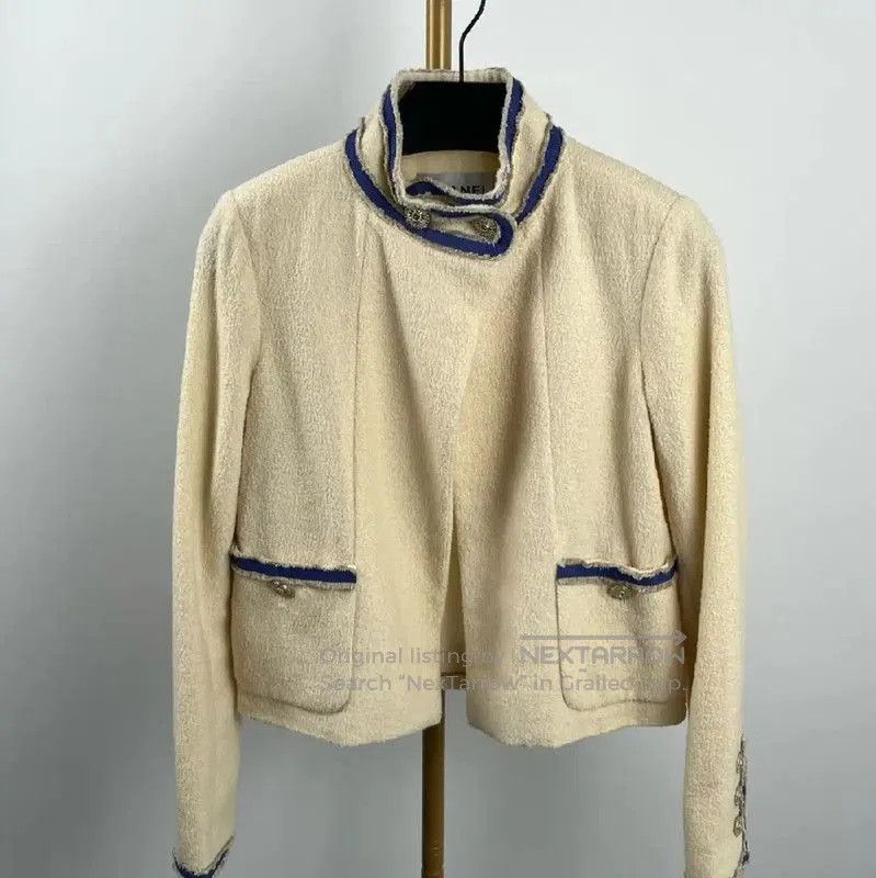 Chanel Chanel Cream Wool Women's Cardigan . Size XS / US 0-2 / IT 36-38 - 1 Thumbnail