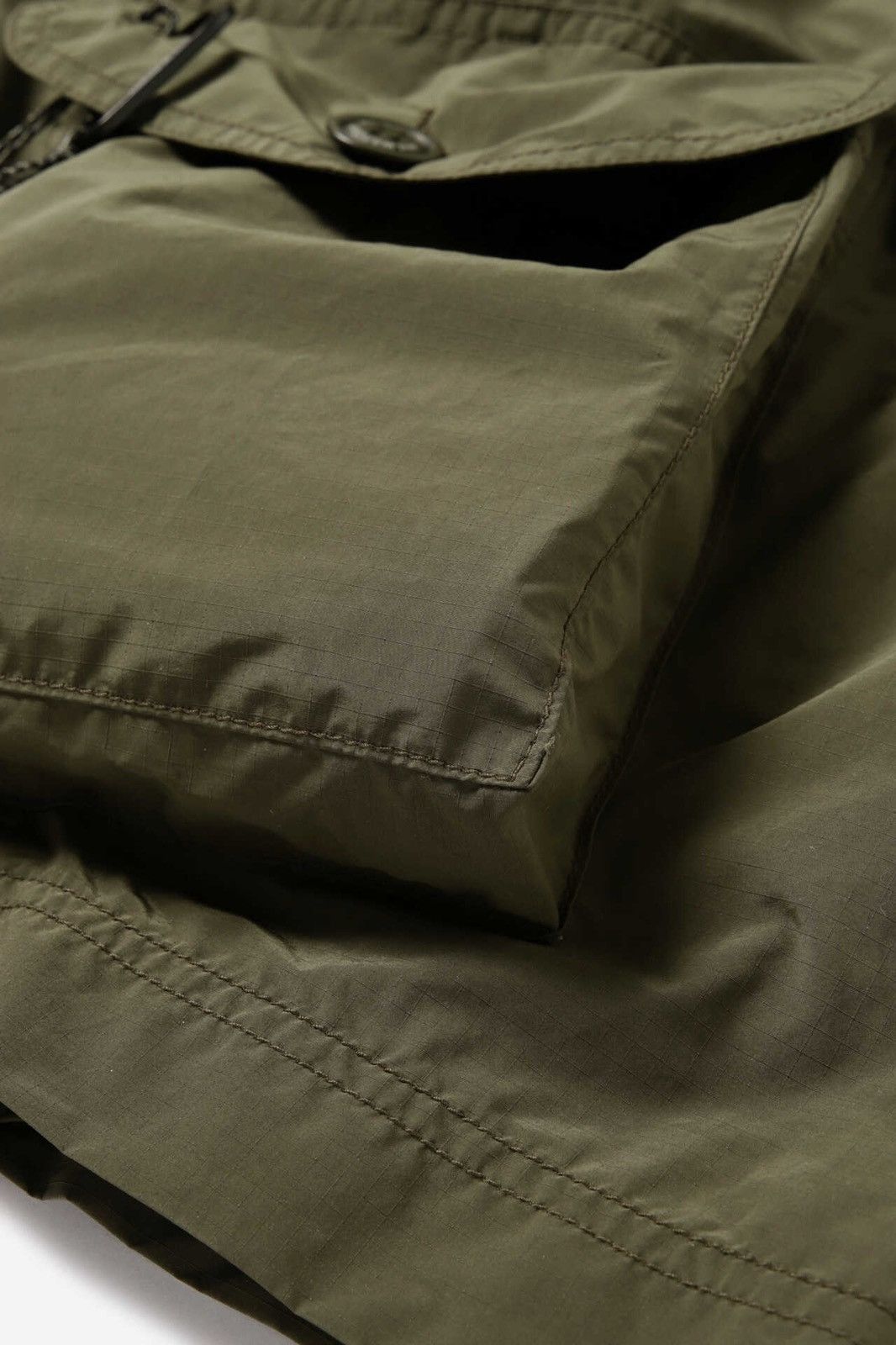 And Wander and Wander Oversized Cargo Short Pants Size US 32 / EU 48 - 15 Thumbnail