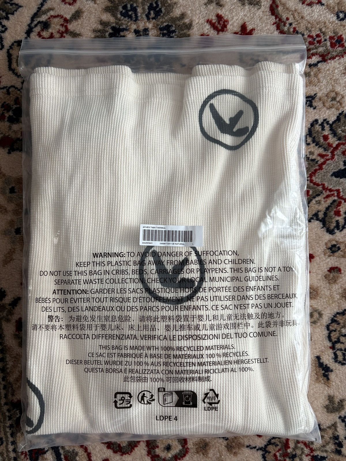 Supreme Supreme Aphex Twin Thermal Size US L / EU 52-54 / 3 - 2 Thumbnail