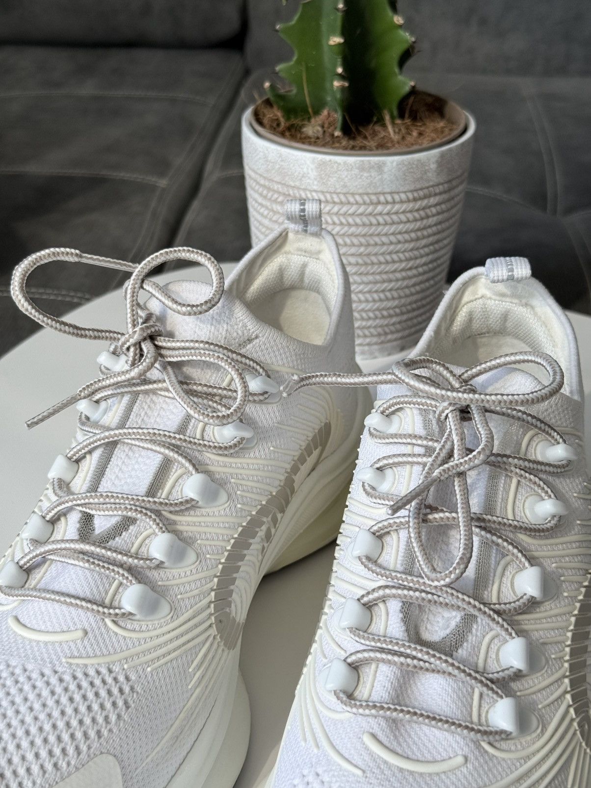 Gucci Gucci Run White Sneakers Mens Size US 12 / 45 IT Size US 12 / EU 45 - 16 Thumbnail