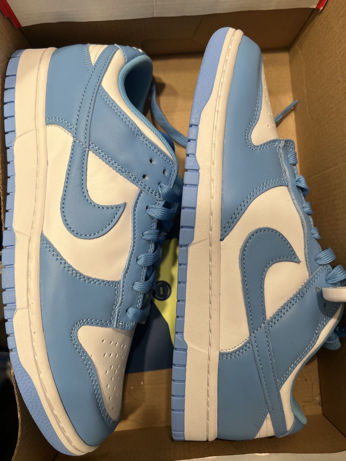 Nike Nike Dunk Low UNC Size US 10.5 / EU 43-44 - 13 Thumbnail