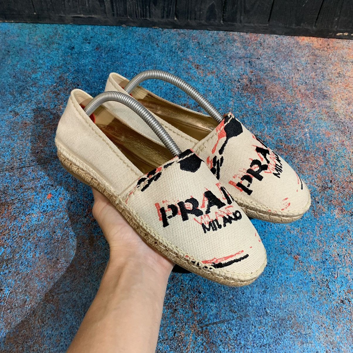 Prada Prada Slips On Size 39 Size US 9 / IT 39 - 1 Thumbnail