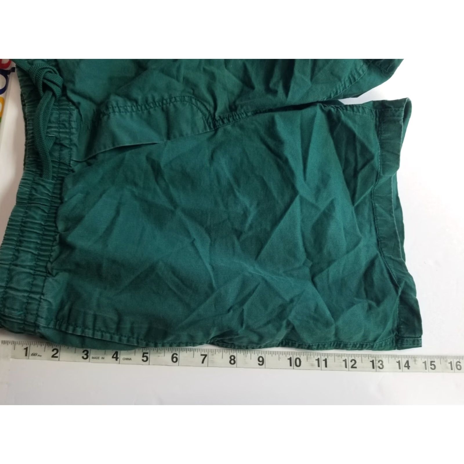 H&M H&M Short Chino Regular Fit Cotton Green Size Small Casual Travel Mens Color Green Chino Shorts Adjustable Waist 7 in Inseam Reg Size US 29 - 4 Thumbnail