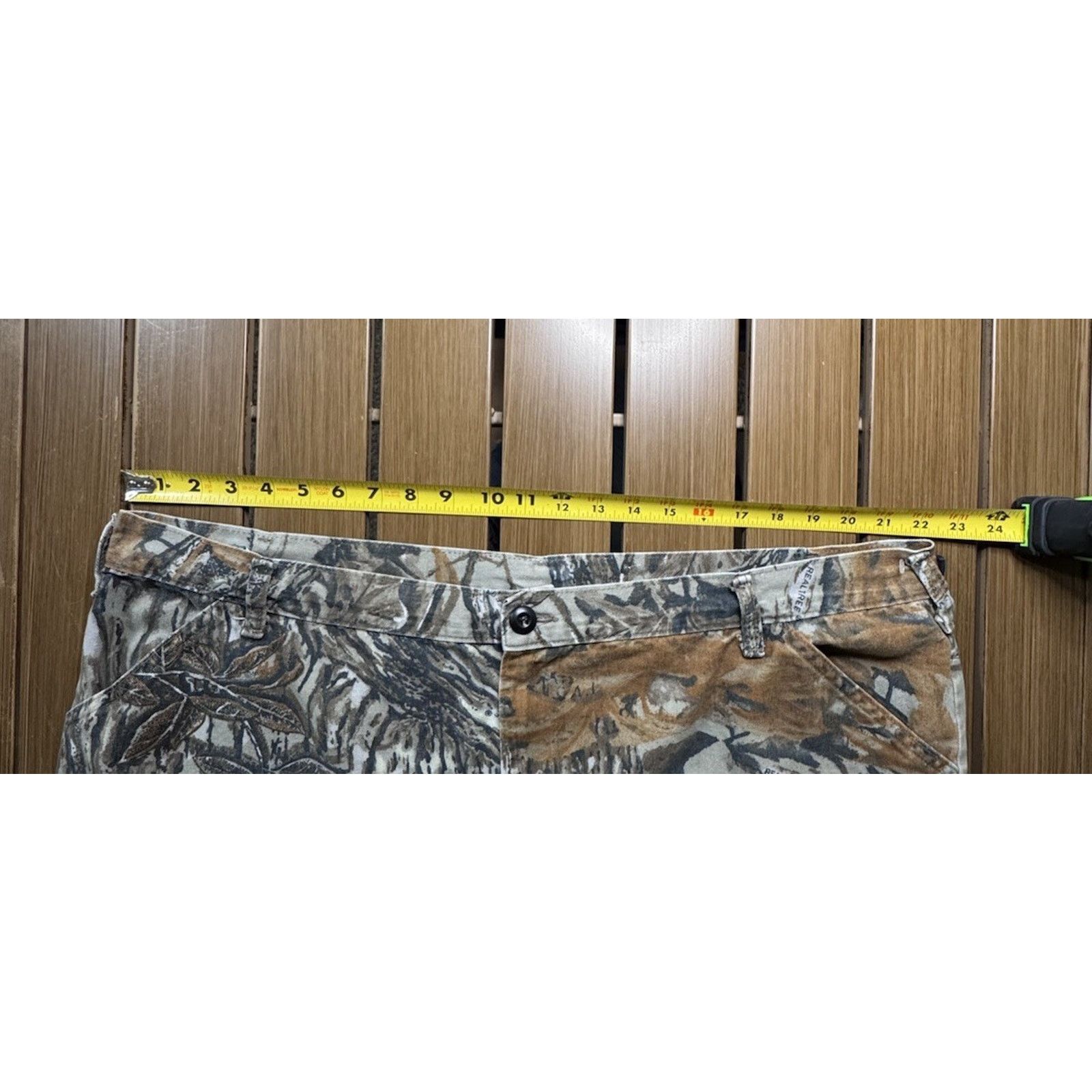 Realtree Y2k Camo BAGGY Fit Mens jeans 44x28 Wide Leg Type Realtree Size US 44 / EU 60 - 6 Thumbnail