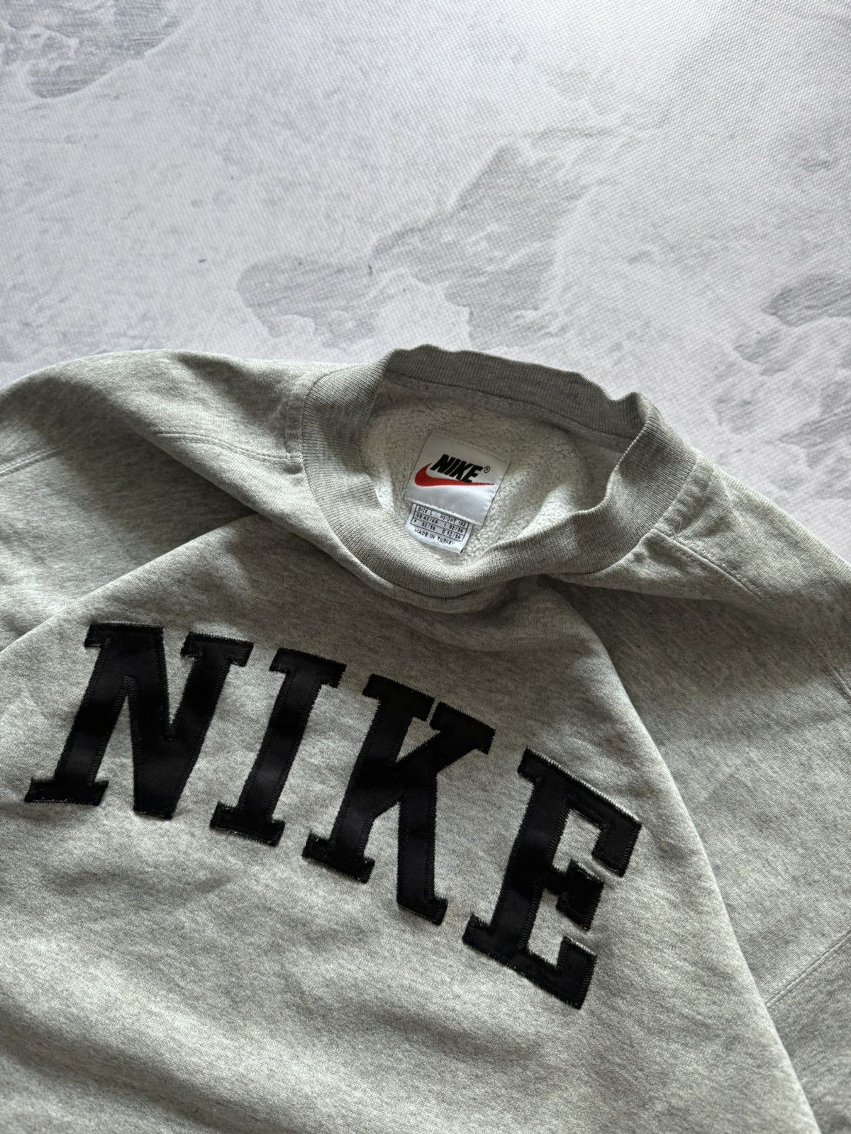 Nike × Vintage 90s Nike Vintage Big Logo Oversize Sweatshirt Size US L / EU 52-54 / 3 - 3 Thumbnail