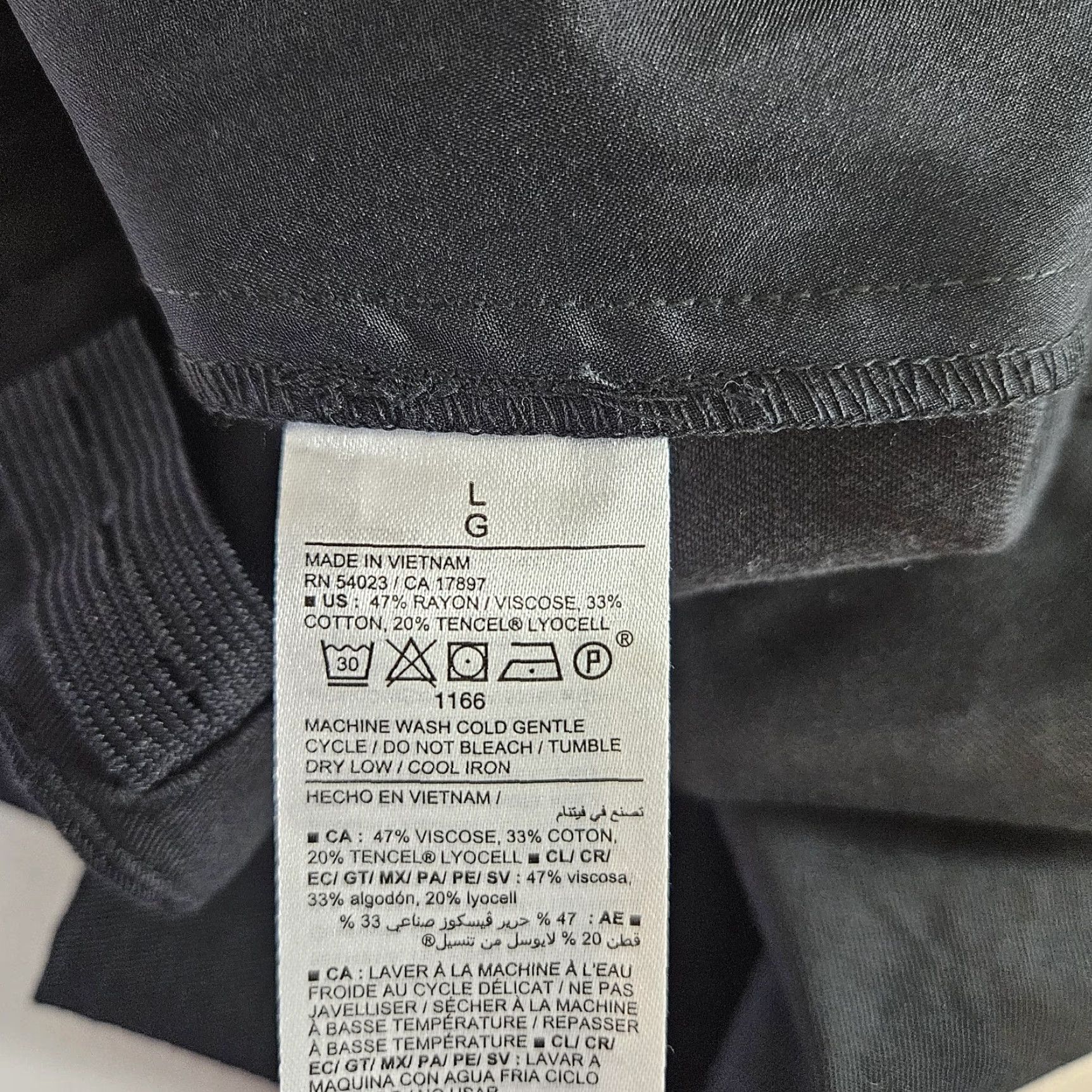 Old Navy VINTAGE Old Navy Womens Extra High Rise Taylor Shorts Sz Large Black Adjustable Waist? Size 36" / US 14 / IT 50 - 4 Thumbnail