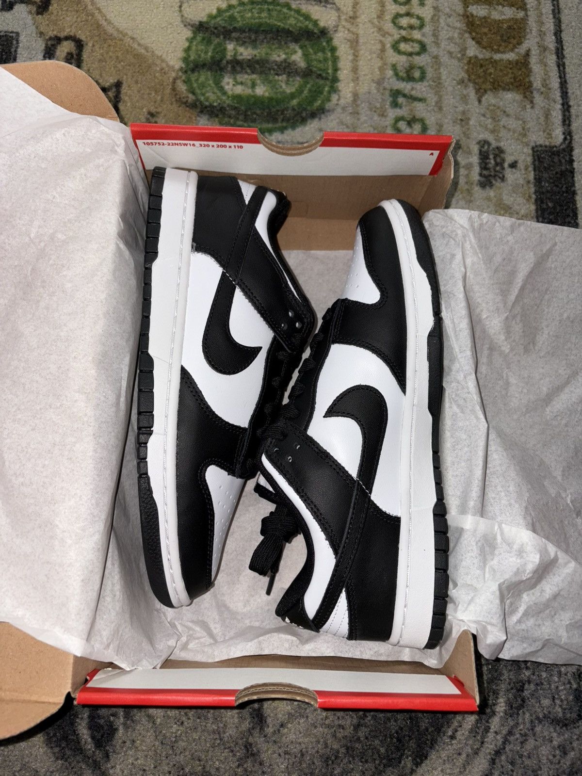 Nike Nike Dunk Low Retro White Black Panda Size US 8.5 / EU 41-42 - 2 Thumbnail
