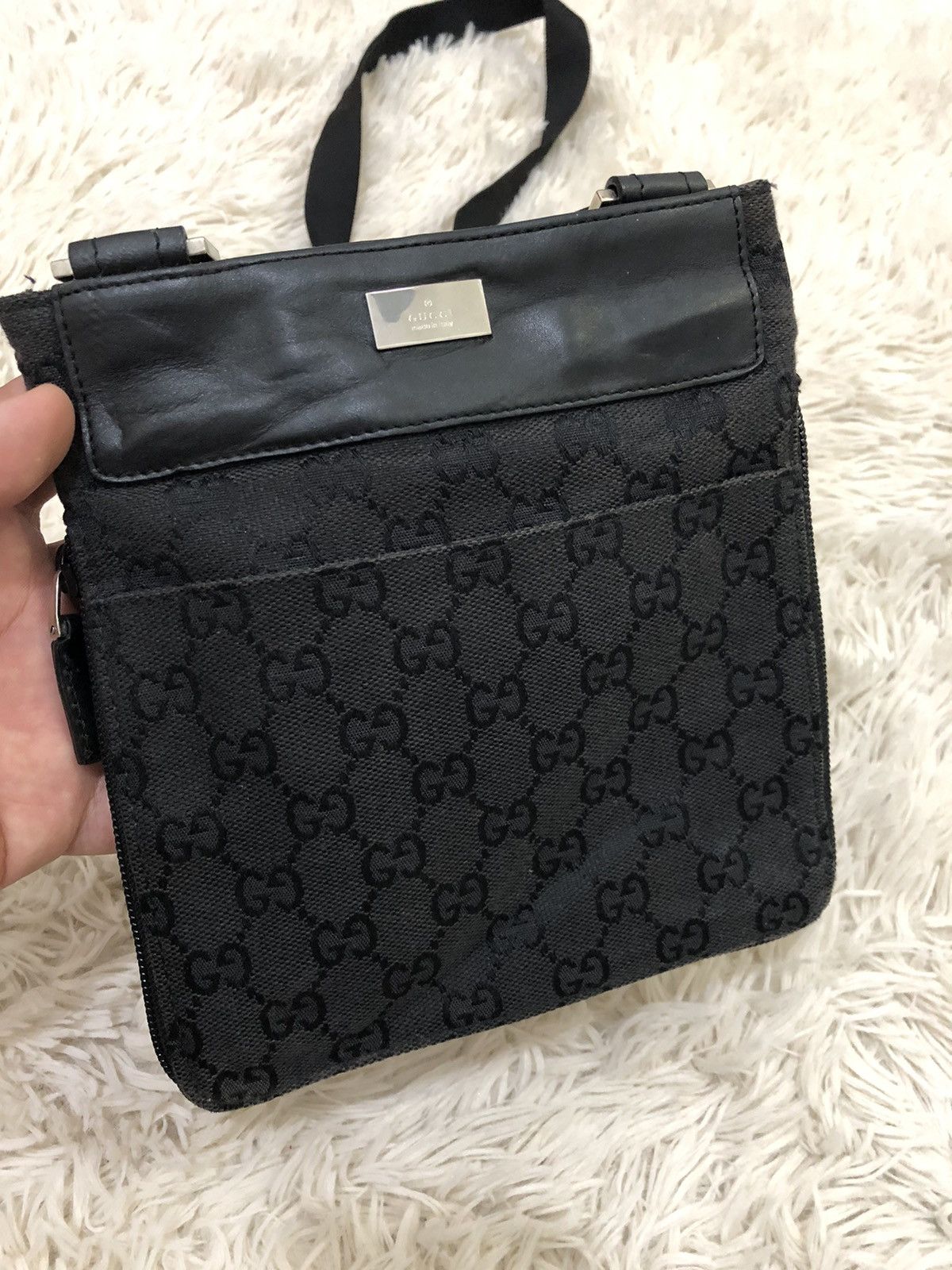 Gucci × Vintage Vintage Gucci Monogram Cross body Size ONE SIZE - 6 Thumbnail