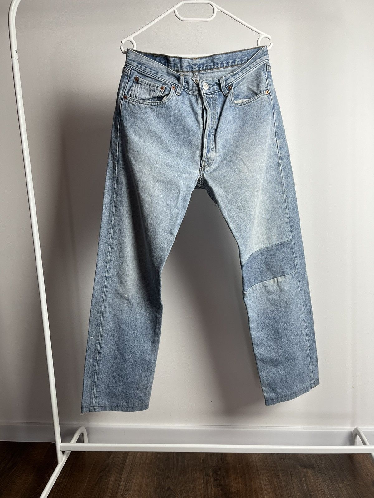 Levi's × Vintage Size 33x34 Vintage 90s Levi's 501 Faded Blue Jeans Size US 33 - 7 Thumbnail