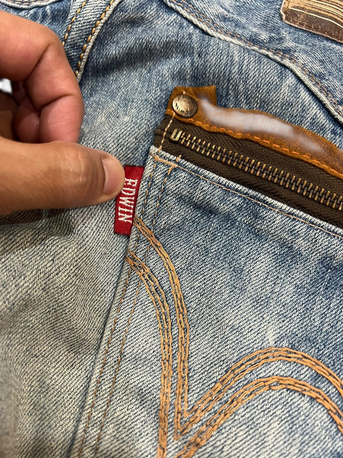 Edwin Edwin Exclusive Vintage Faded Denim Jean Size US 32 / EU 48 - 14 Thumbnail