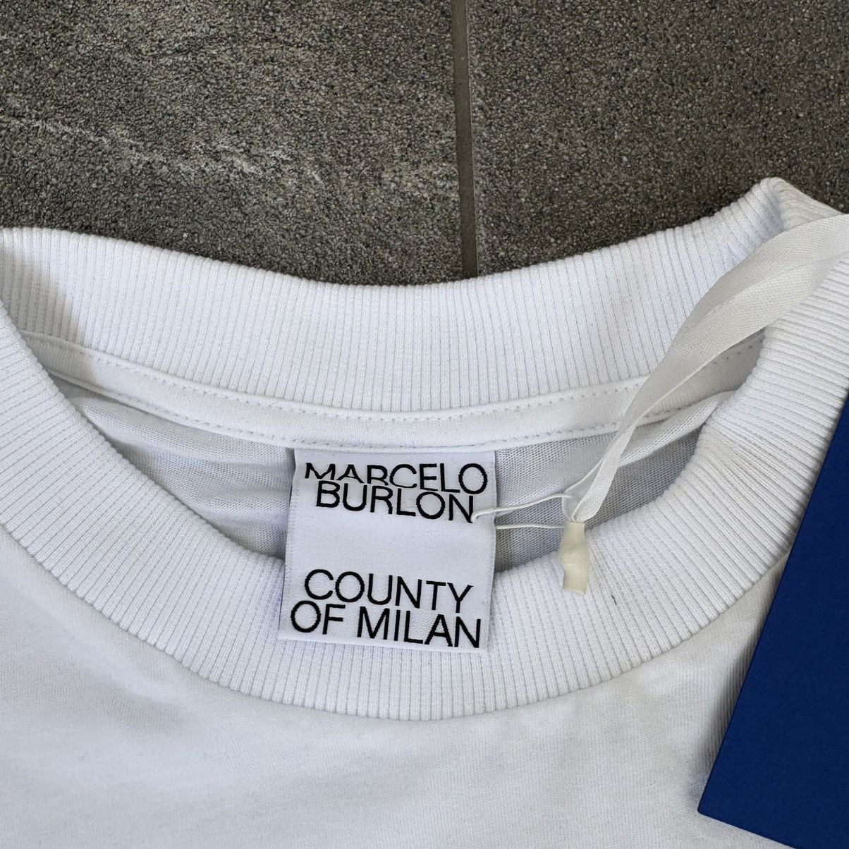 Marcelo Burlon Marcelo Burlon County of Milan County Angel t-shirt Size US M / EU 48-50 / 2 - 3 Thumbnail