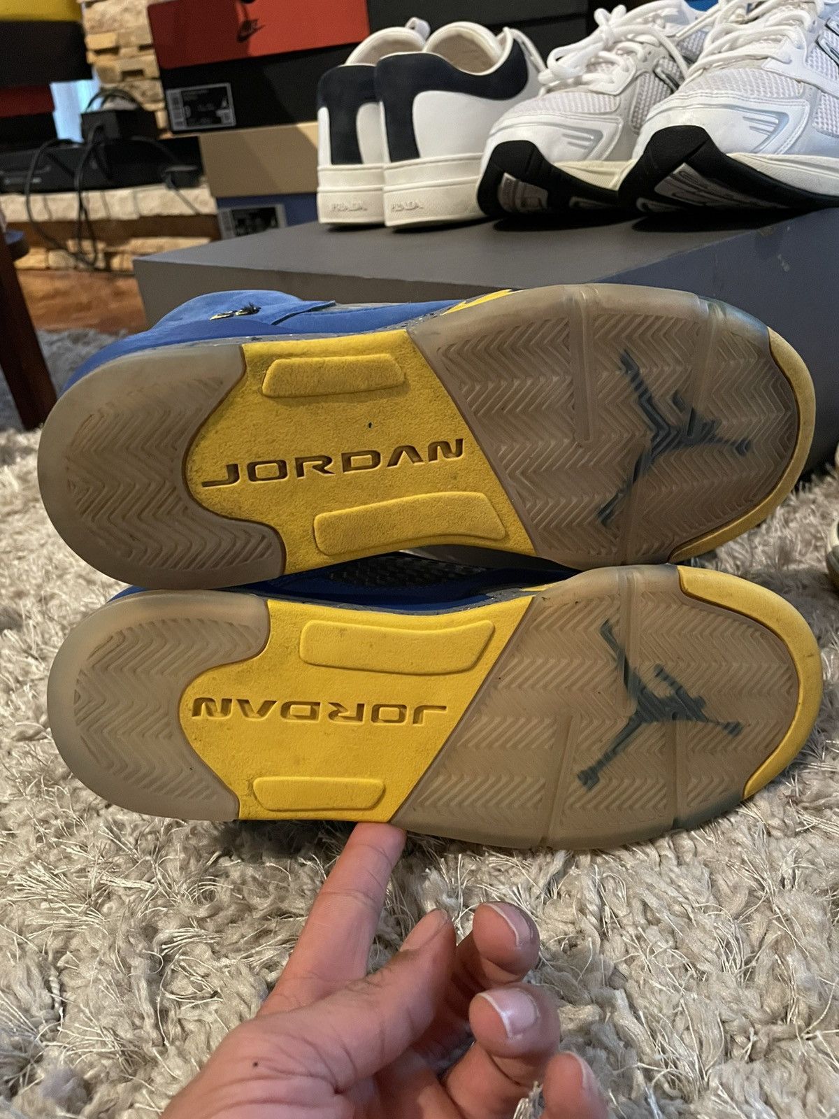 Jordan Brand Jordan 5 Laney GS Size US 8 / IT 38 - 7 Thumbnail