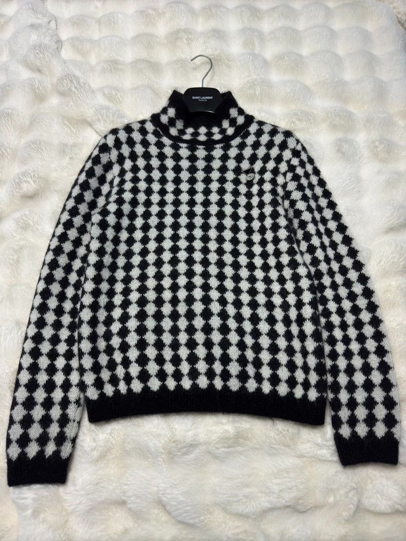 Yves Saint Laurent saint laurent Black and white diamond brooch sweater 2501-N Size US L / EU 52-54 / 3 - 1 Thumbnail