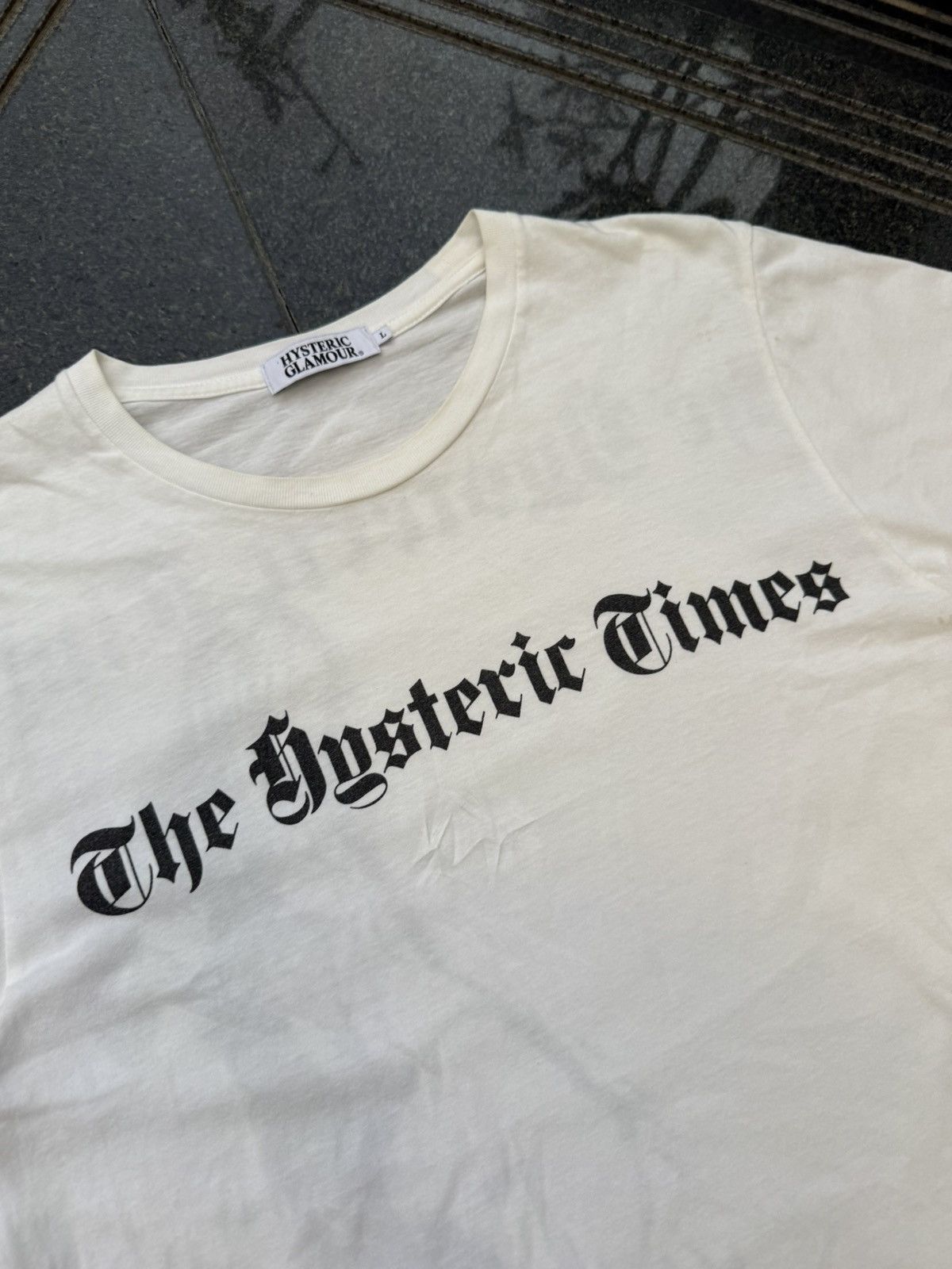 Hysteric Glamour 90’s HYSTERIC GLAMOUR THE HYSTERIC TIMES RARE NAKED TSHIRT Size US M / EU 48-50 / 2 - 7 Thumbnail