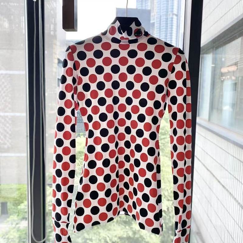 Prada Prada Polka Dot Mock Neck Long Sleeve T-Shirt Size 38 Size XS / US 0-2 / IT 36-38 - 1 Thumbnail