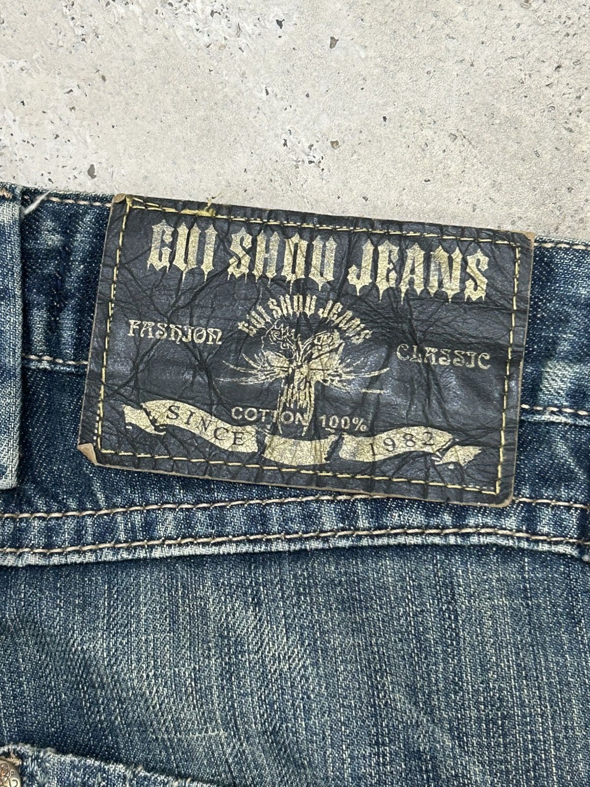 Le Grande Bleu (L.G.B.) Y2k Gui Show Jeans Straight Leg Embellishment Distressed Size US 34 / EU 50 - 13 Thumbnail