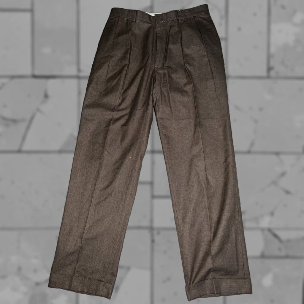 Polo Ralph Lauren Polo Ralph Lauren Pants Dress Pants Brown Mens 35x32 Regular Size Inseam 32 Brown Size US S / EU 44-46 / 1 - 1 Thumbnail