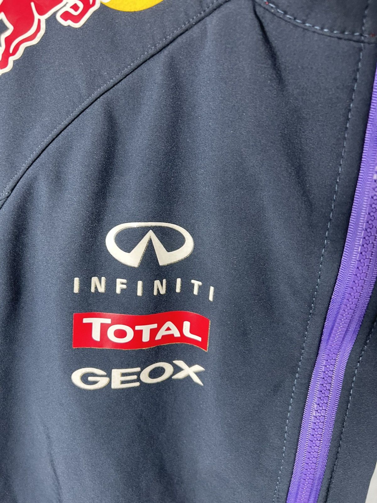 Pepe Jeans Vintage Pepe Jeans Red Bull Infiniti Softshell Racing Jacket Size US S / EU 44-46 / 1 - 7 Thumbnail