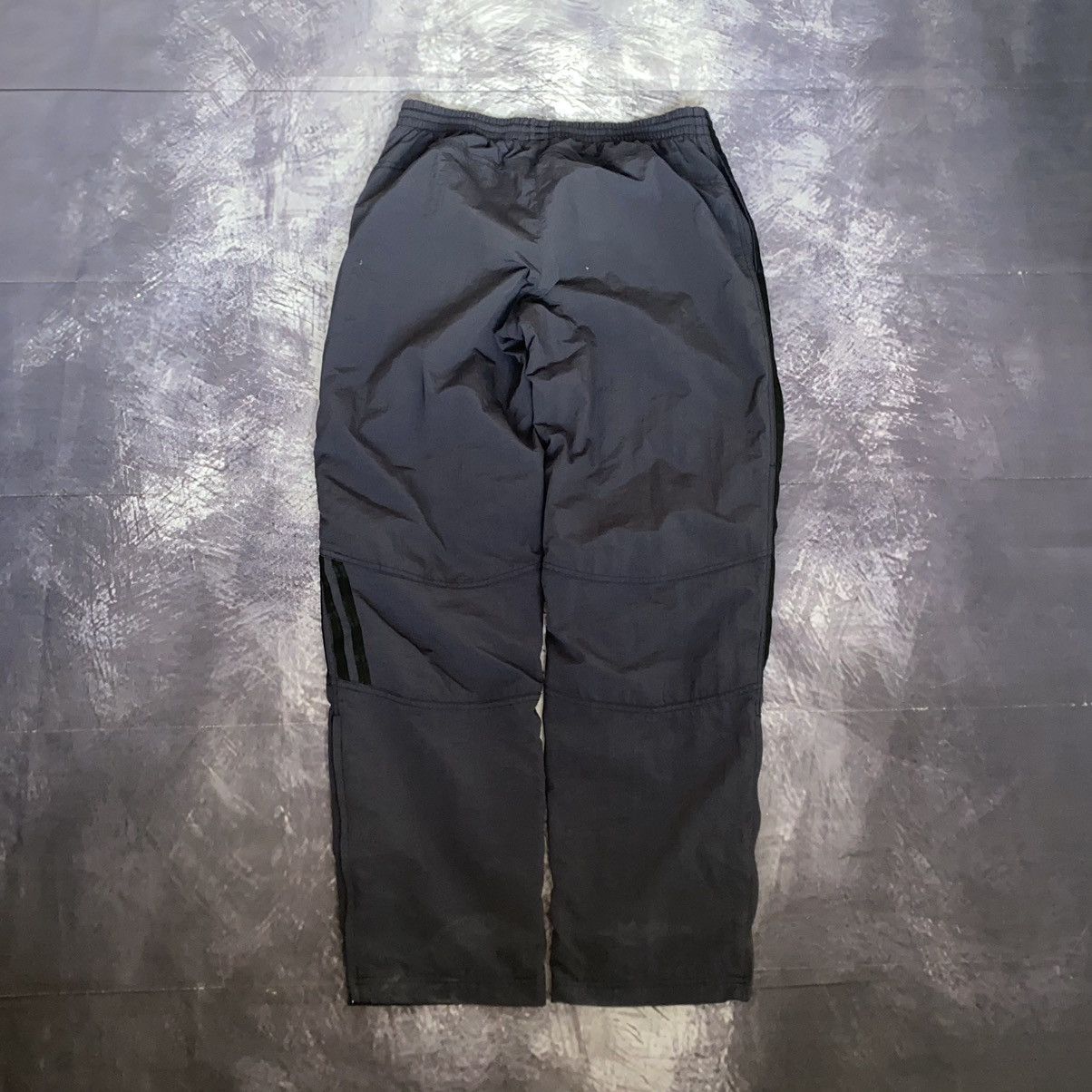 Adidas Adidas sweatpants vinatge 00s old school Size US 30 / EU 46 - 7 Thumbnail