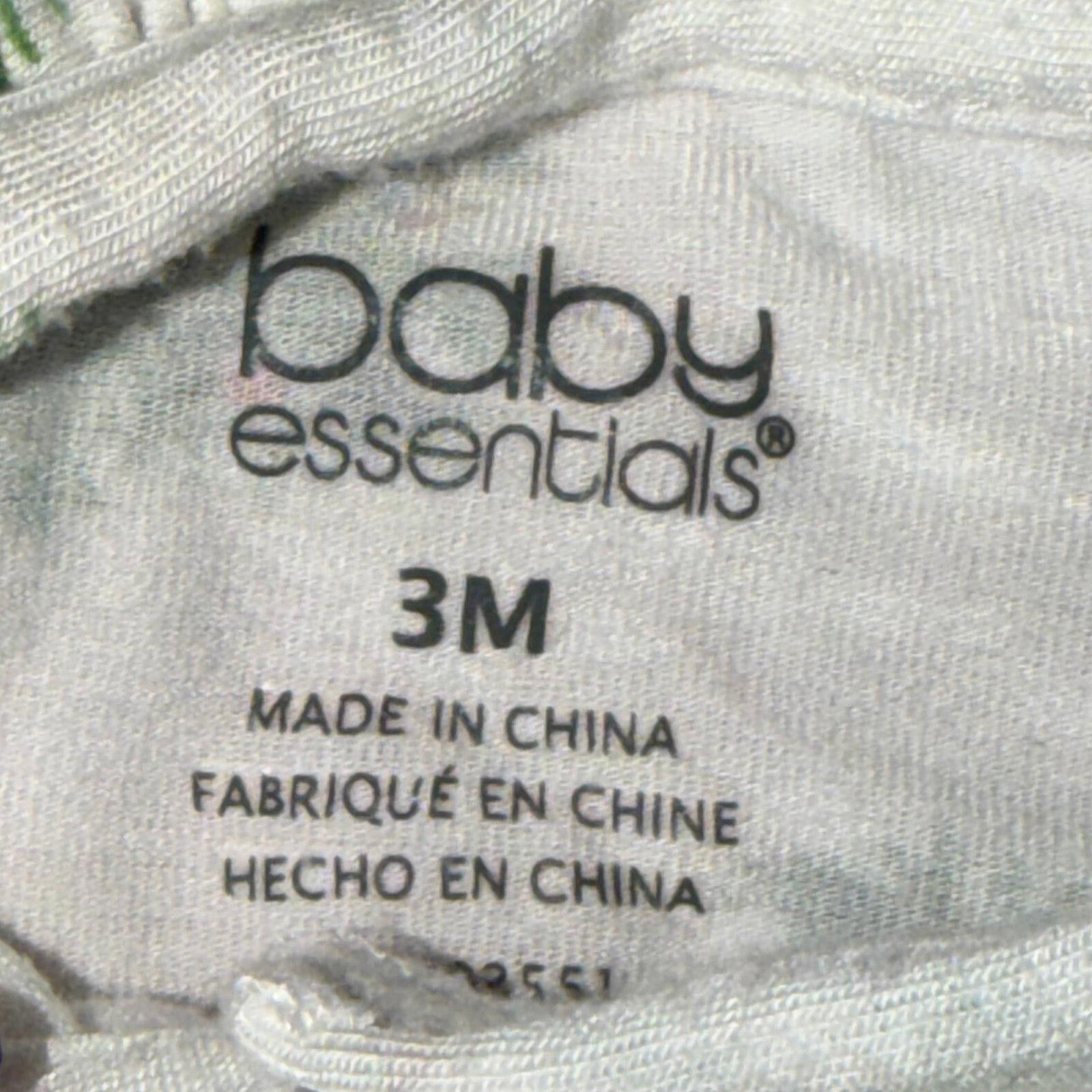 Other Baby Essentials Christmas Print 3 Month Sleeper & Swaddle Size ONE SIZE - 6 Thumbnail