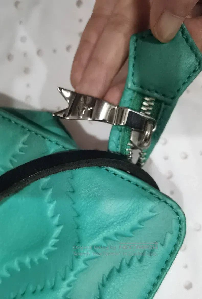 Vivienne Westwood Vivienne Westwood size os Vintage bag, mint green single sh Size ONE SIZE - 6 Thumbnail