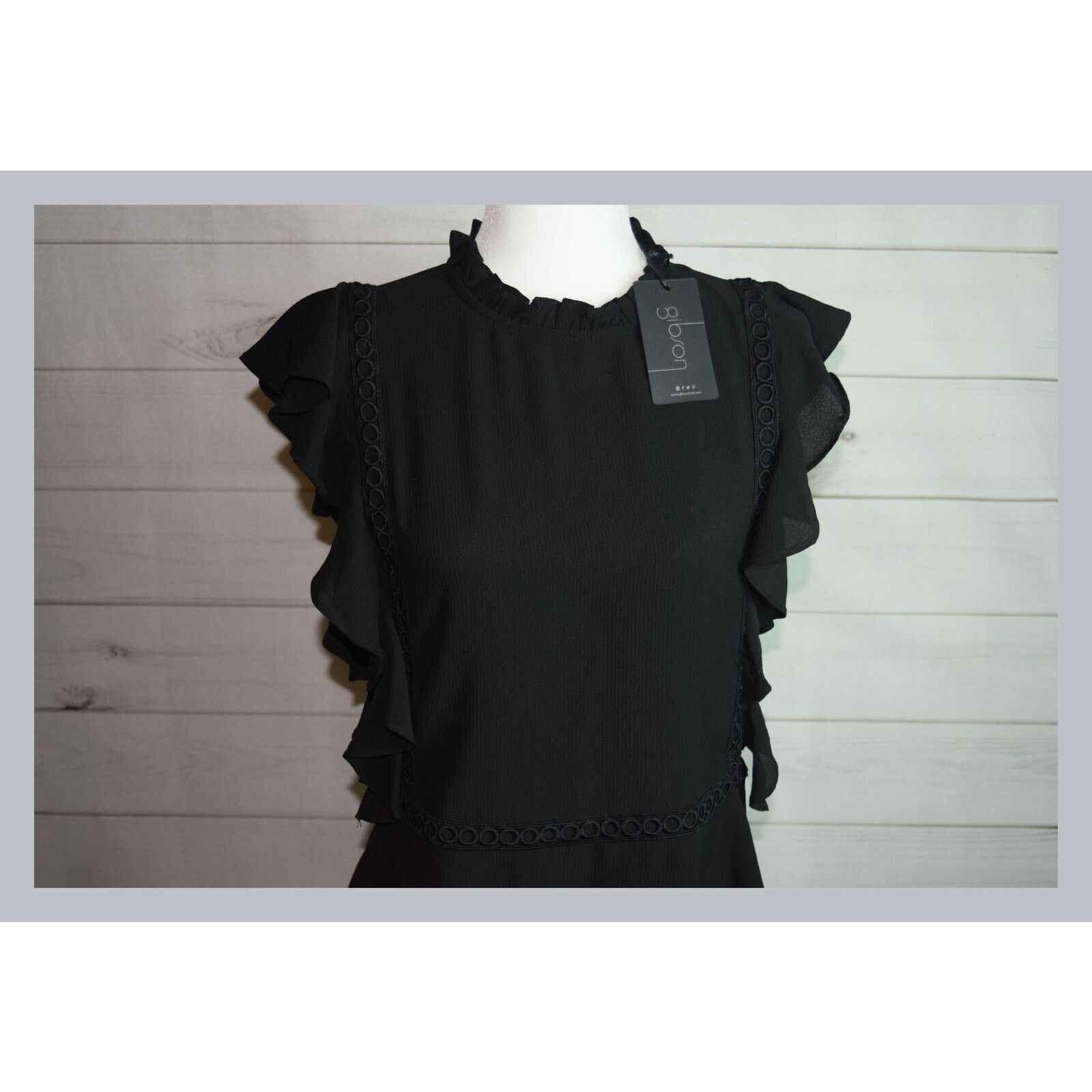 Vintage Gibson Black Embroidered Ruffled Flutter Sleeve Blouse SZ S Size S / US 4 / IT 40 - 2 Thumbnail