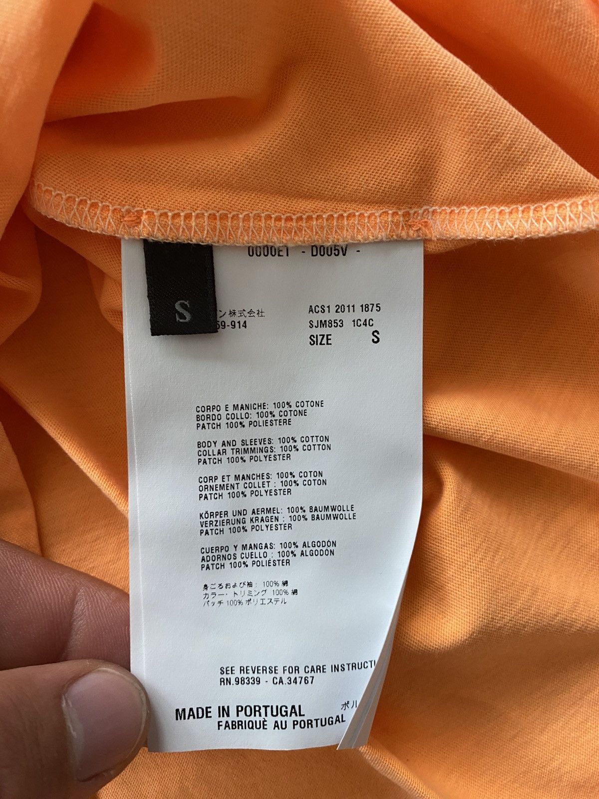 Prada Vintage Prada Small Tab T-Shirt Size US S / EU 44-46 / 1 - 6 Thumbnail