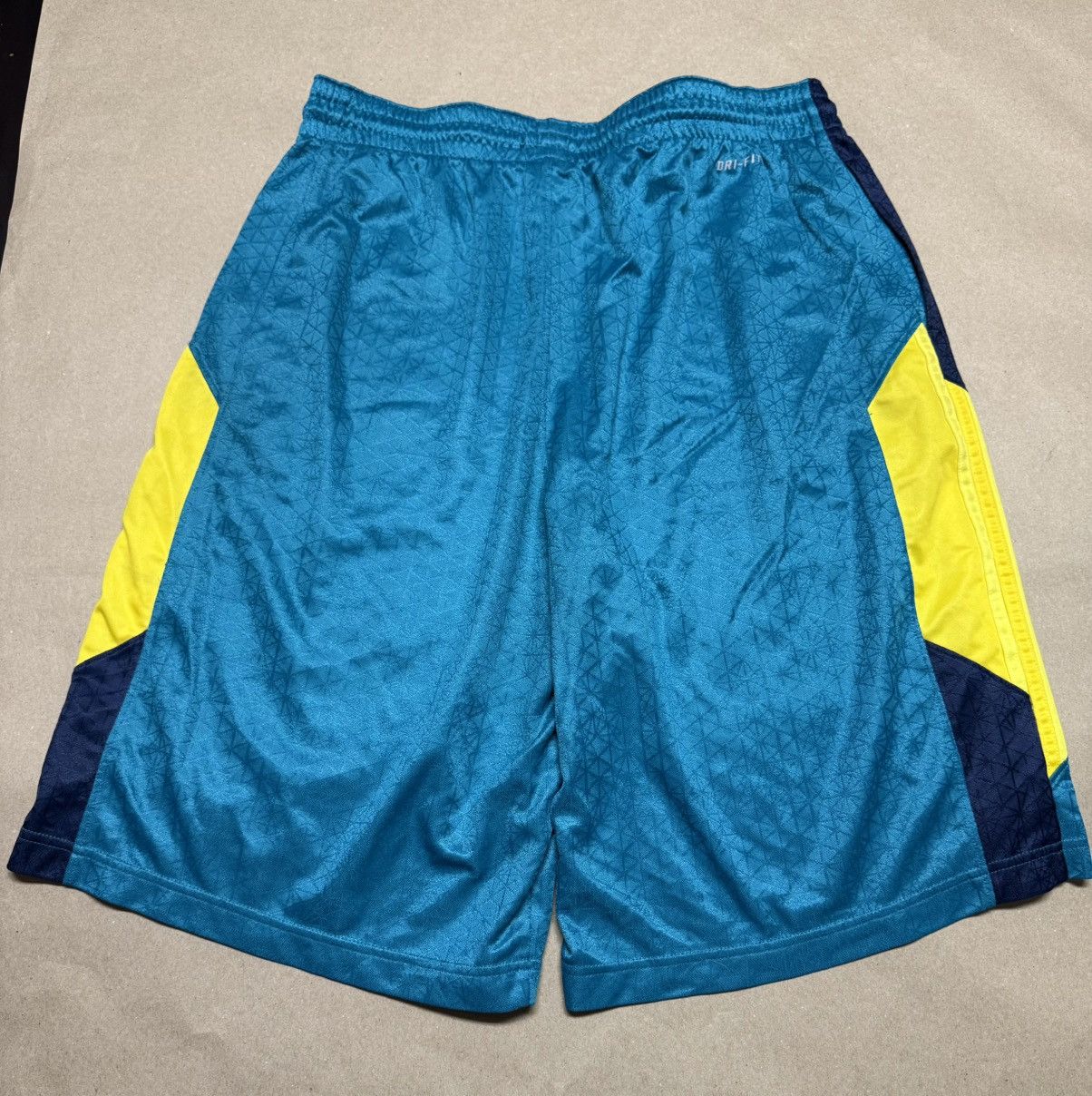 Nike Nike KD VI Durant Basketball Shorts size XL Rare! Size US 38 / EU 54 - 2 Thumbnail