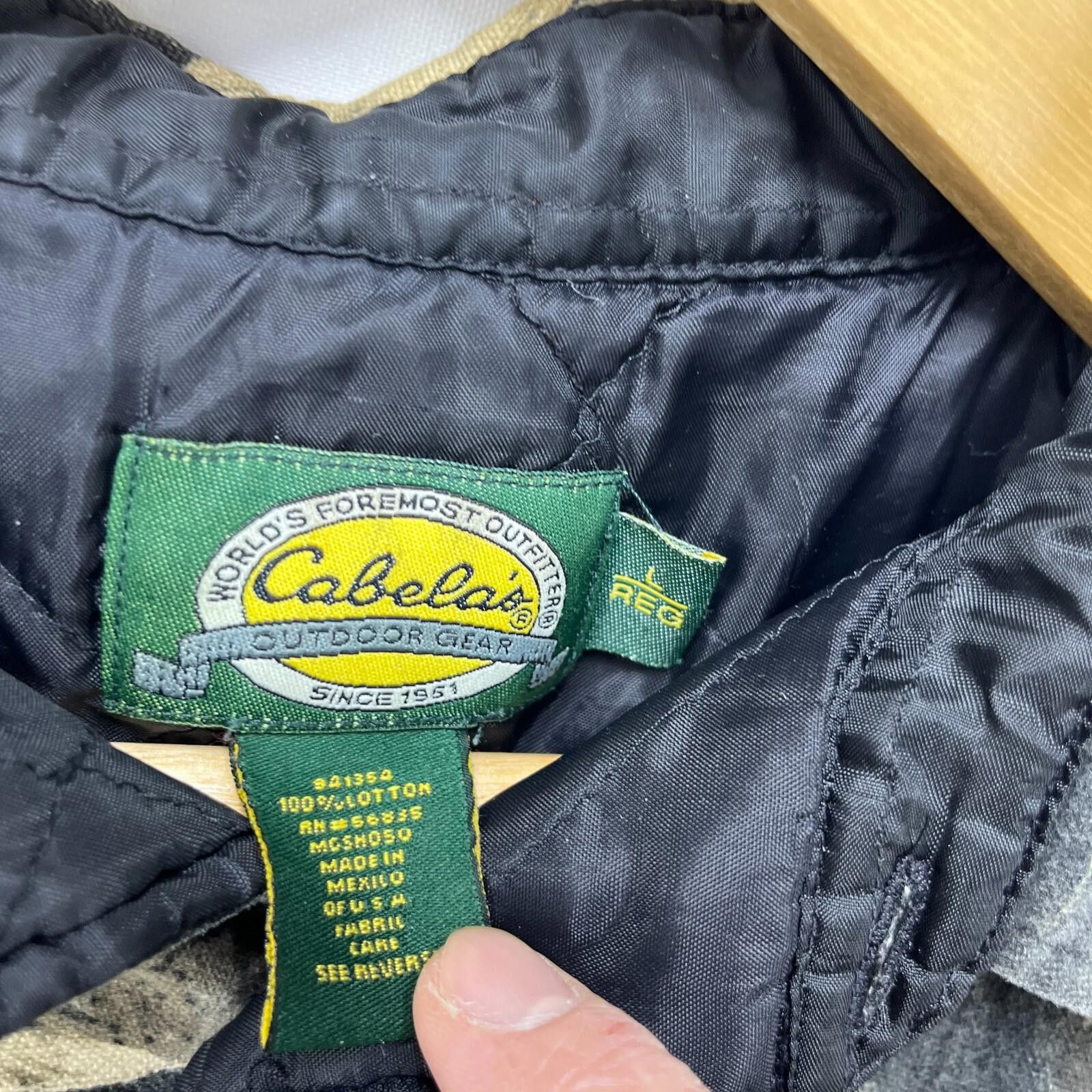 Cabelas Vintage Cabela's Realtree Camo Lined Jacket Large Hunting Size US L / EU 52-54 / 3 - 5 Thumbnail