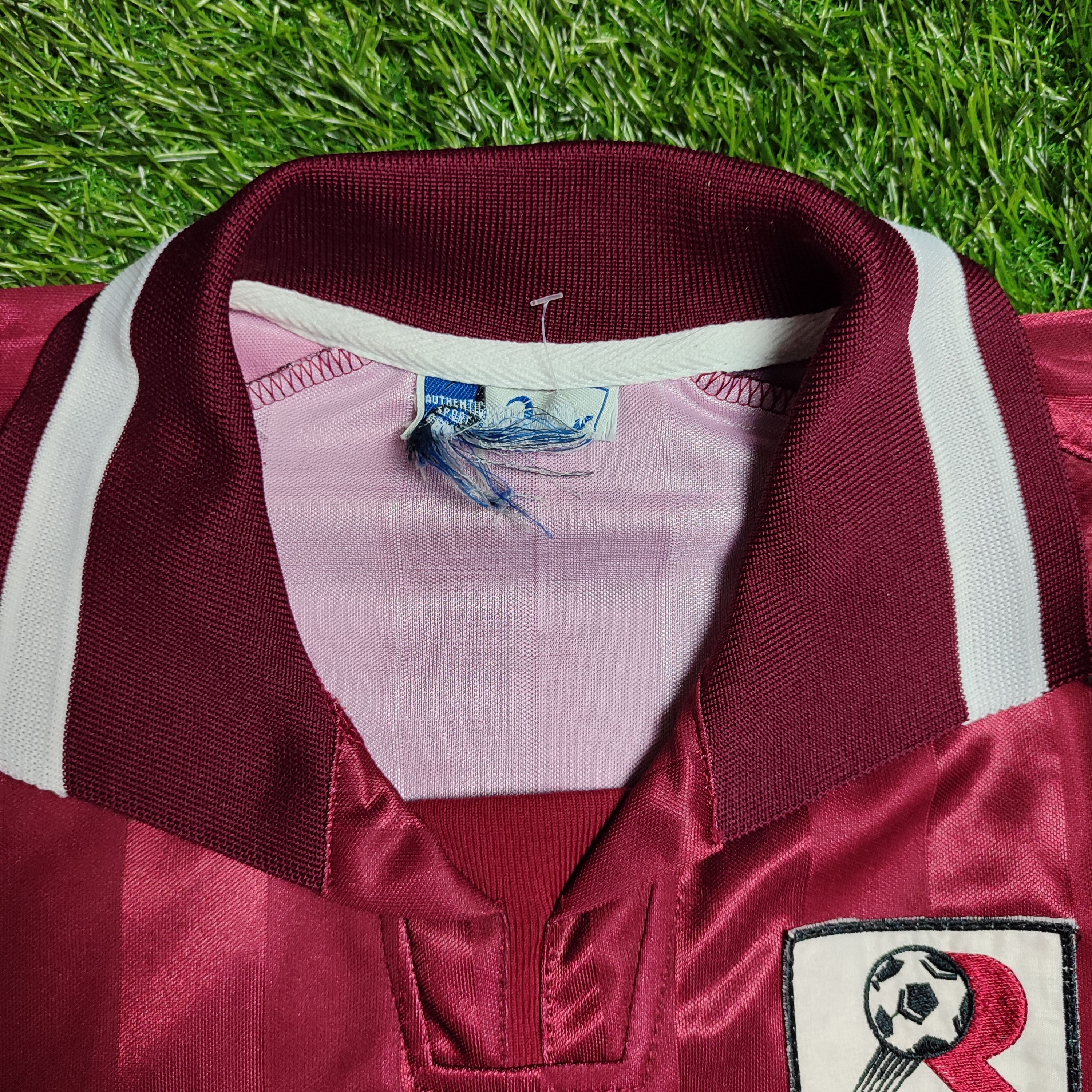 Asics Reggina Home 2002-03 Nakamura #10 Soccer Jersey Size US M / EU 48-50 / 2 - 8 Thumbnail