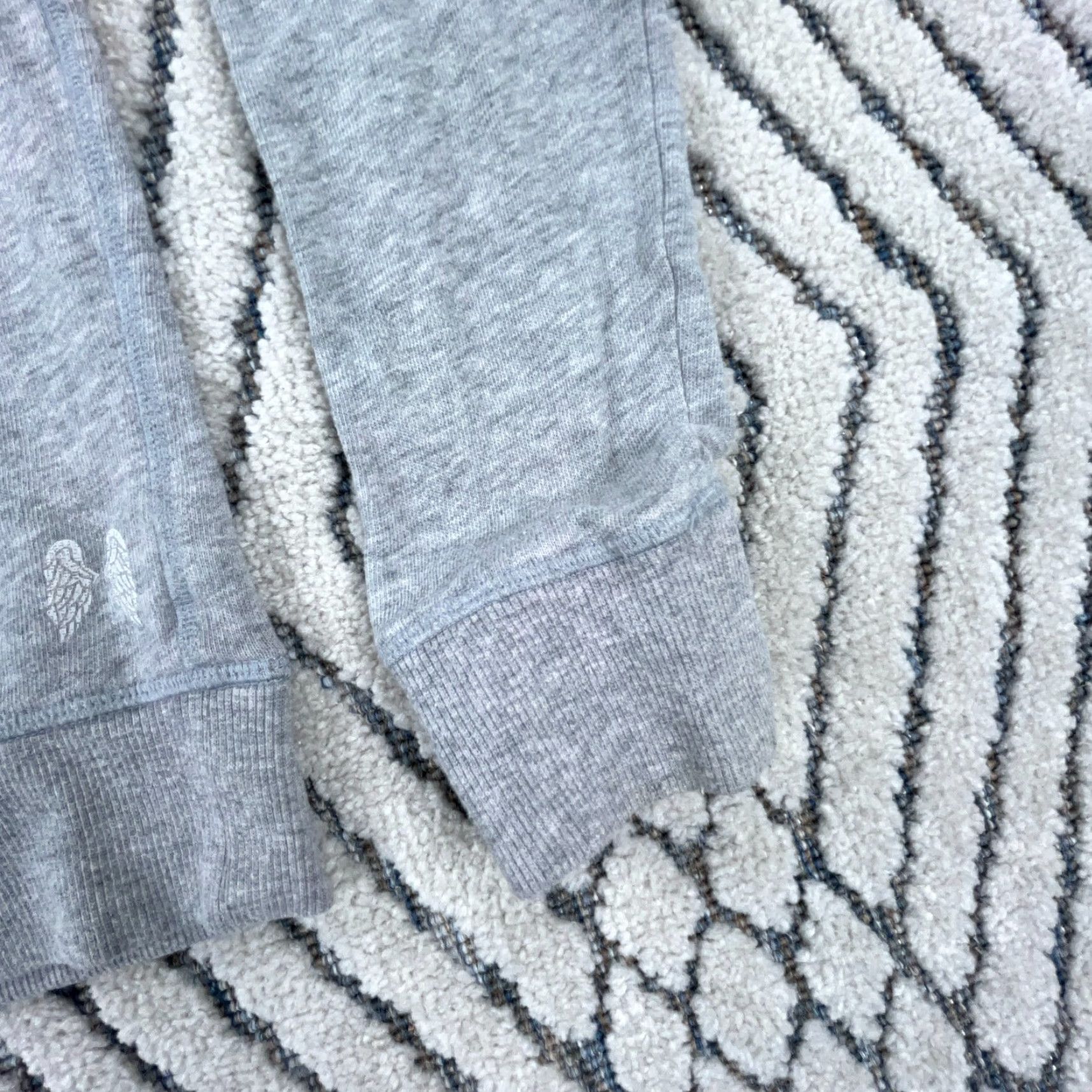 Victoria's Secret Victoria's Secret Hoodie Women Small Gray White Graphic Print Logo Pullover Sweatshirt Size S / US 4 / IT 40 - 5 Thumbnail
