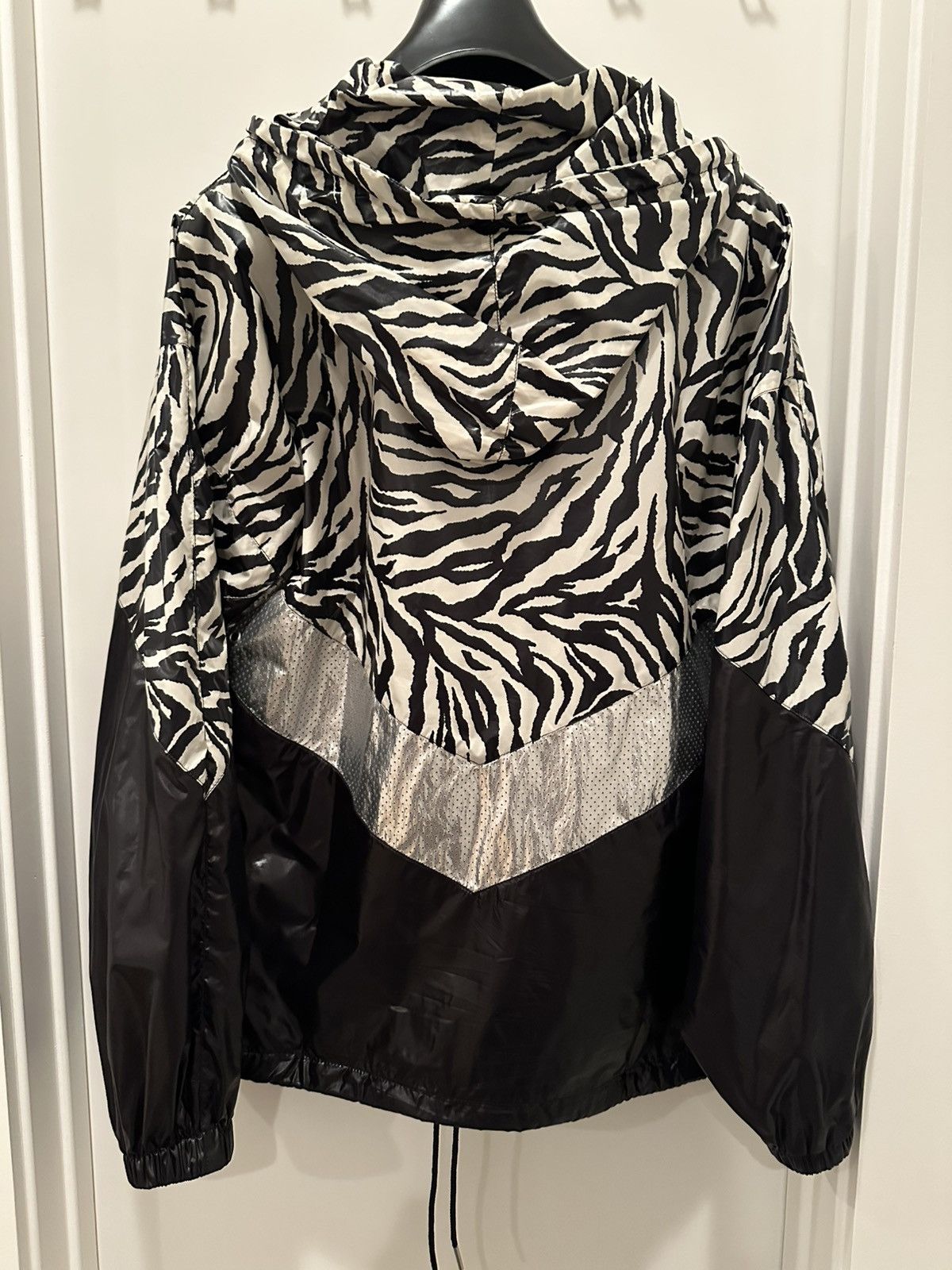 Celine CELINE WINDBREAKER Size US S / EU 44-46 / 1 - 5 Thumbnail