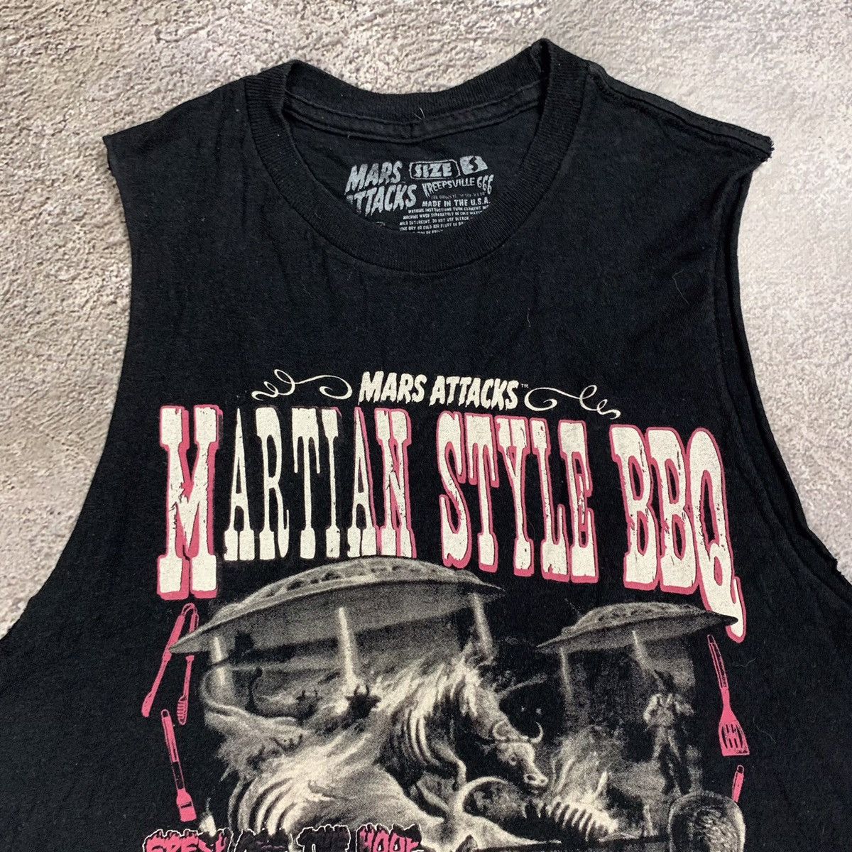 Vintage Vintage Y2K Graphic Tank Top Horror Alien Streetwear Boxy S Size US S / EU 44-46 / 1 - 5 Thumbnail