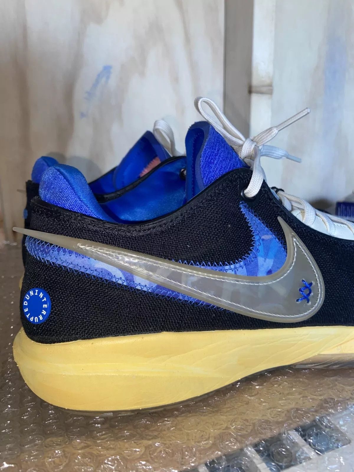 Nike Nike Lebron XX UNINTERRUPTED Speak Your Truth Size US 13 / EU 46 - 5 Thumbnail